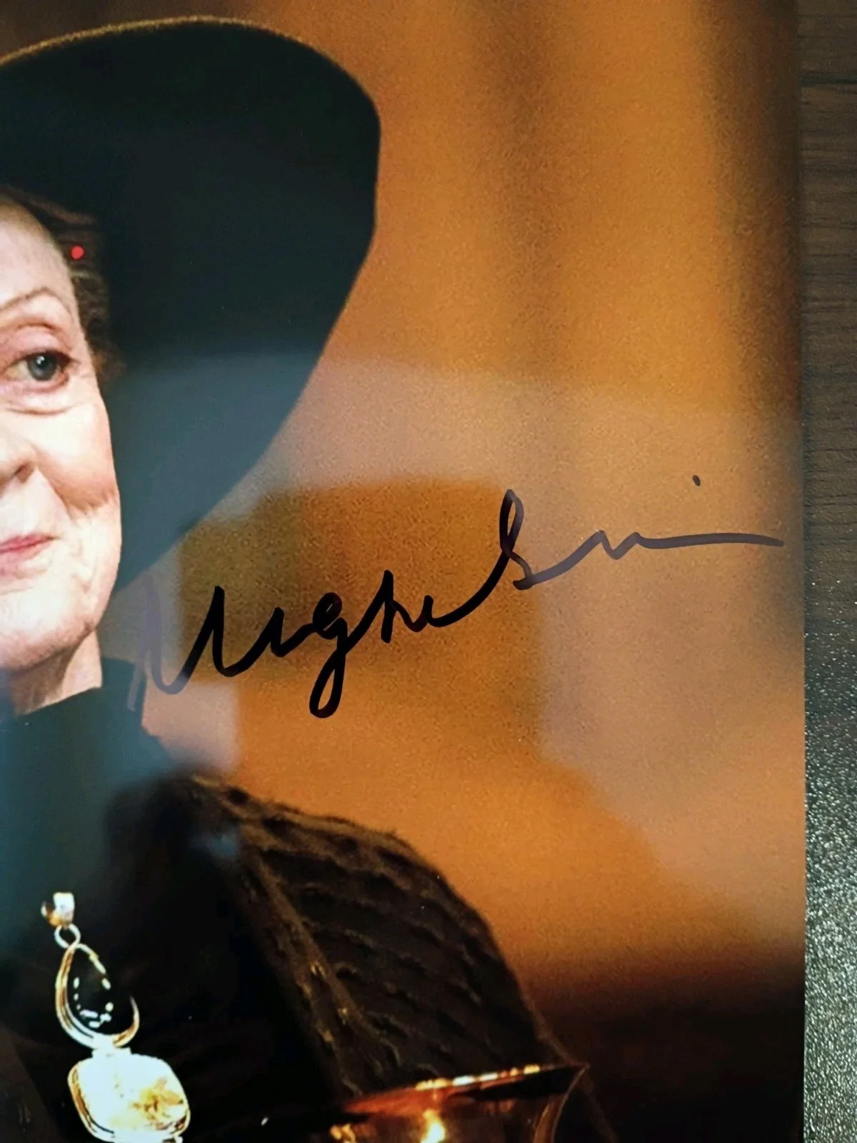 Maggie Smith — Maggie Smith Harry Potter Signed 8x10 COA W/Matching Numbered Sticker, image 3