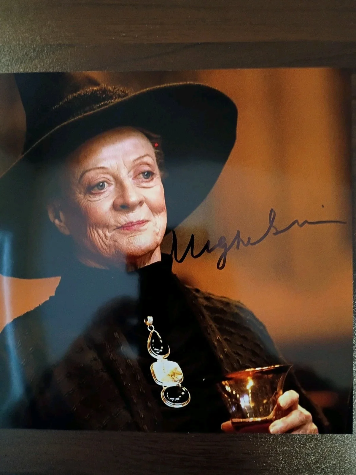 Maggie Smith — Maggie Smith Harry Potter Signed 8x10 COA W/Matching Numbered Sticker, image 4