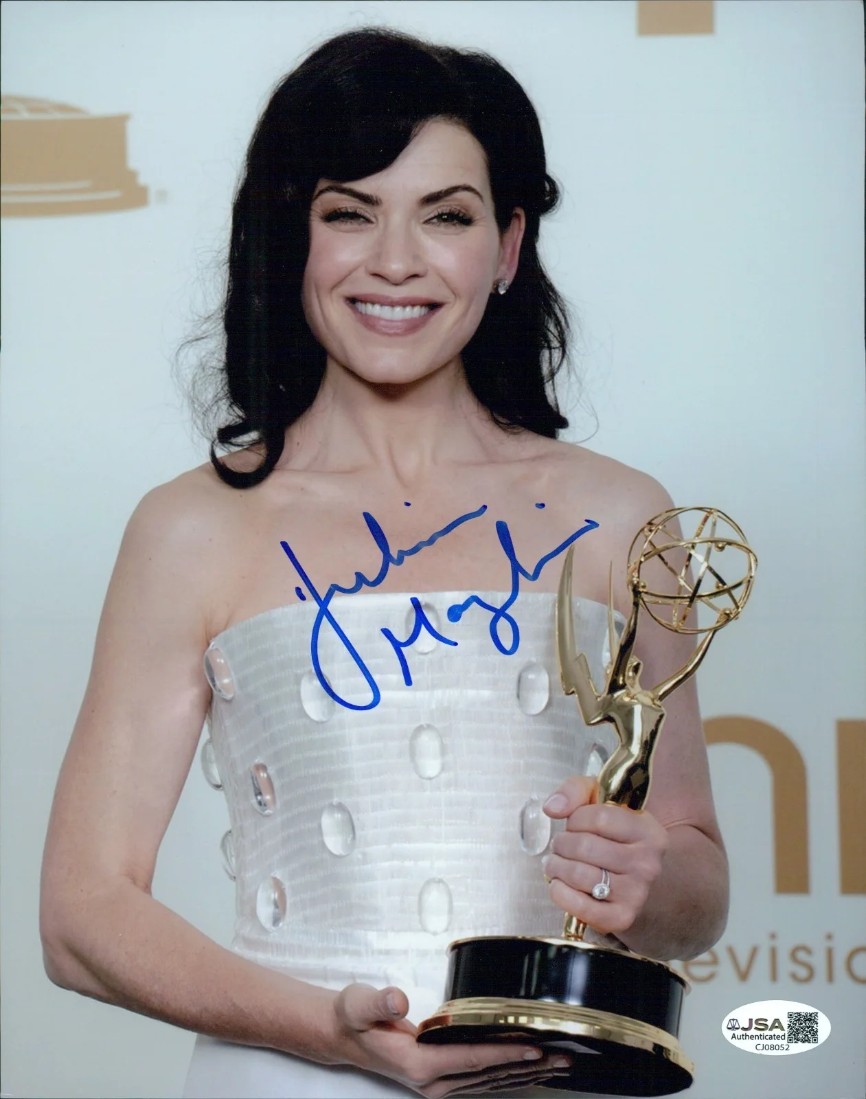 Julianna Margulies — Julianna Margulies Actress Signed 8x10 Matte Photo JSA Authenticated