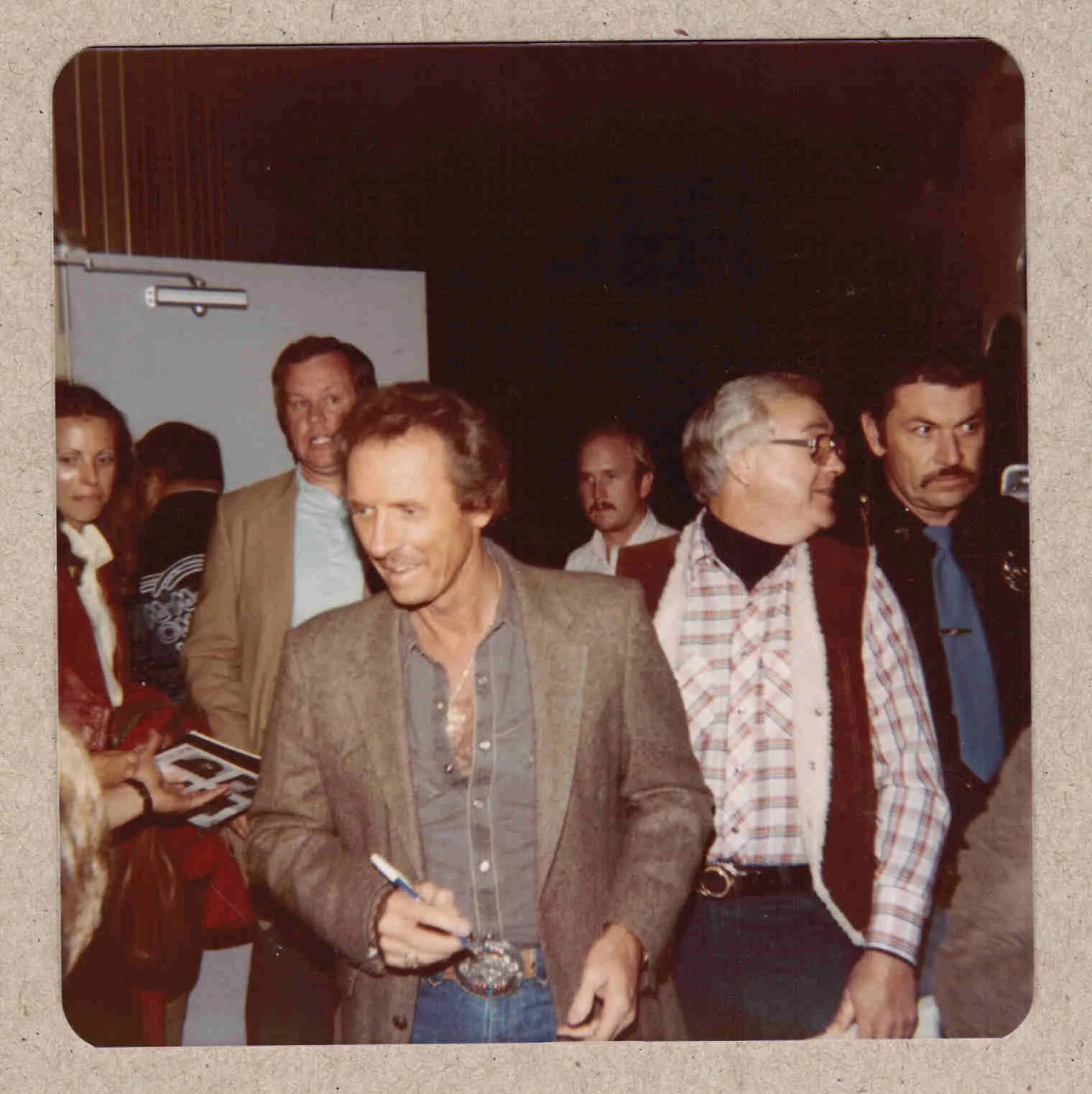 1981 Mel Tillis Signed Autograph w/Fan Taken 3.5 x 3.5 OOAK Photo Ticket Stub, изображение 3