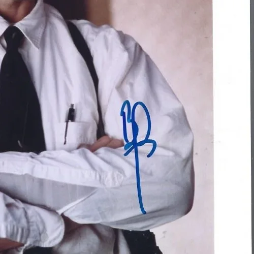8 x 10 Hand Signed sketch by Brad Pitt, image 2