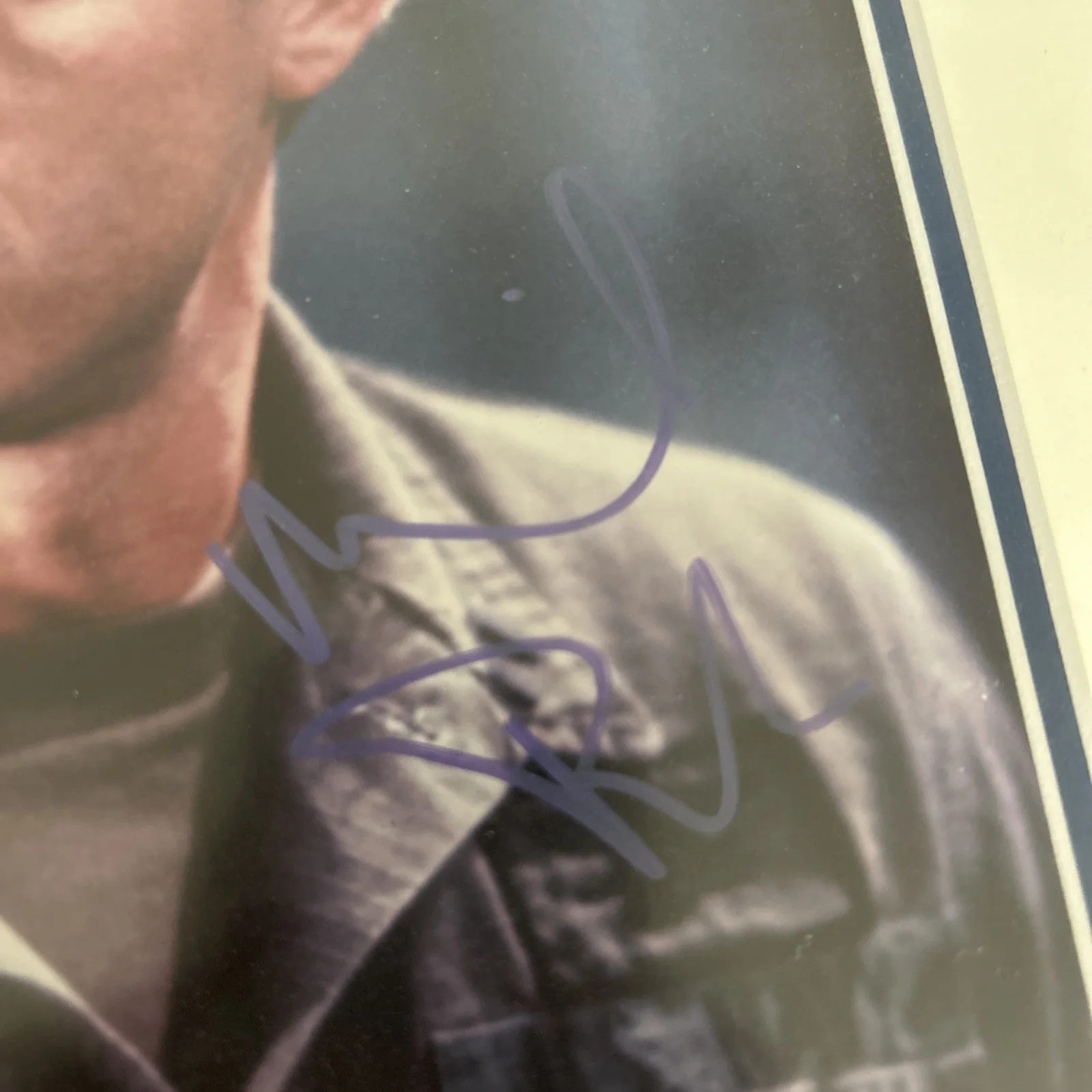 Michael Biehn — MICHAEL BIEHN Signed 8x10 NAVY SEALS LT. JAMES CURRAN Photo w/ Frame, изображение 2