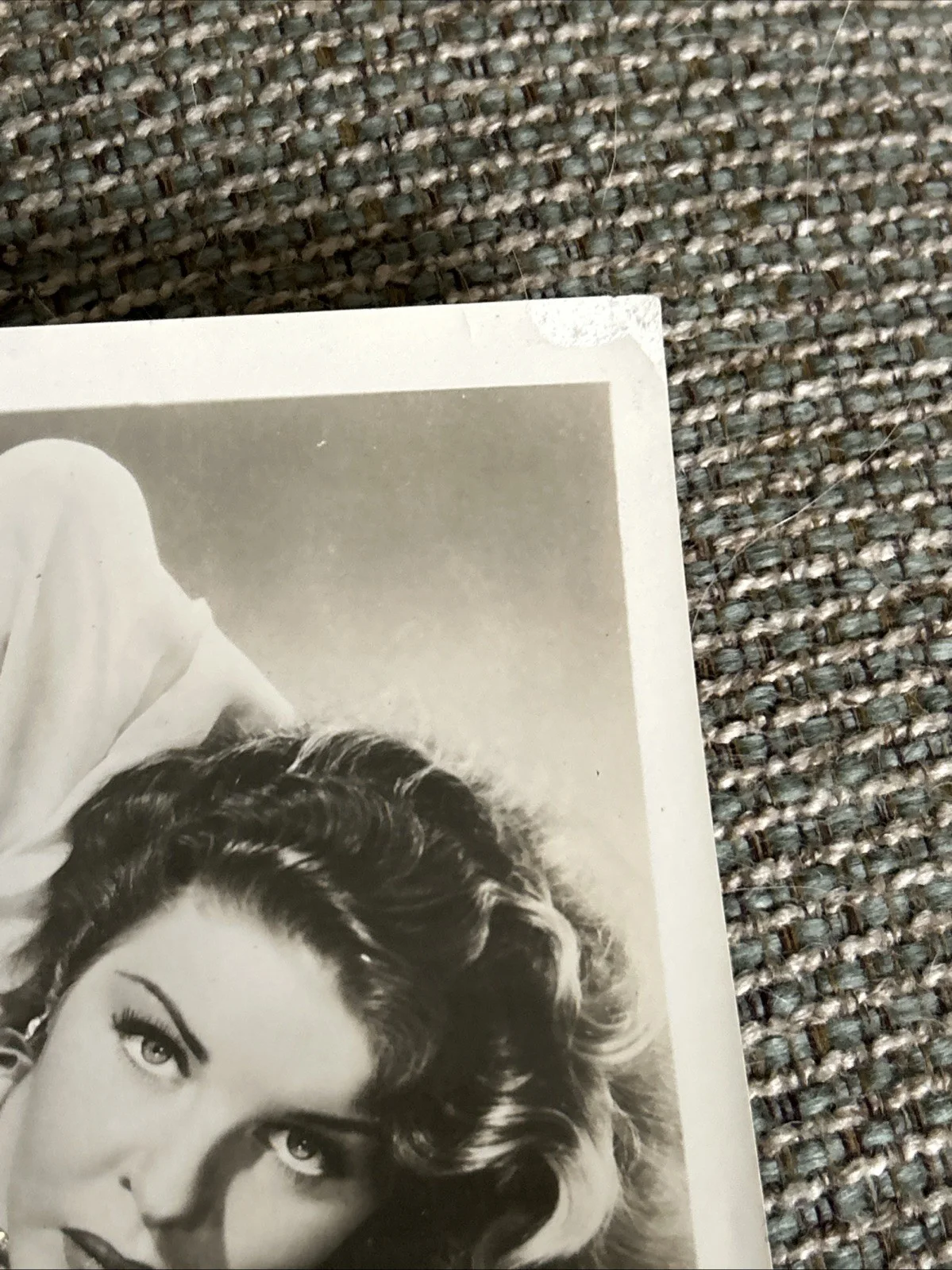 Martha Raye Signed Vintage 1956 Publicity Portrait 5x7 Photograph Gorgeous, image 4