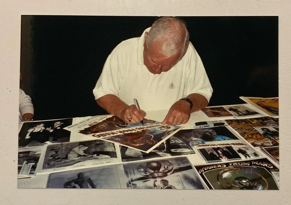 James Jimmy Walter Hunt — INVADERS FROM MARS Jimmy Hunt signed 11x17 Poster Print W/Business Card & Photo, изображение 4