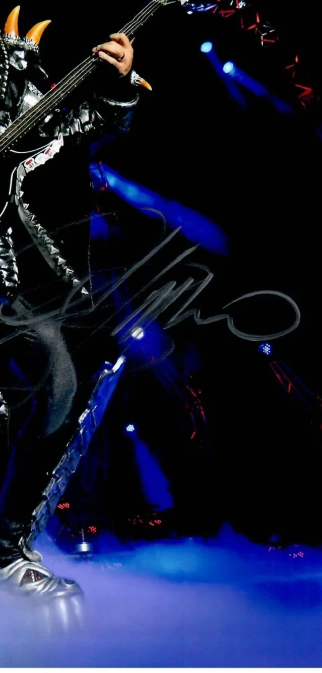 Gene Simmons Kiss Bassist Singer Signed Autographed 8 x 10 Photo TTM COA, изображение 2