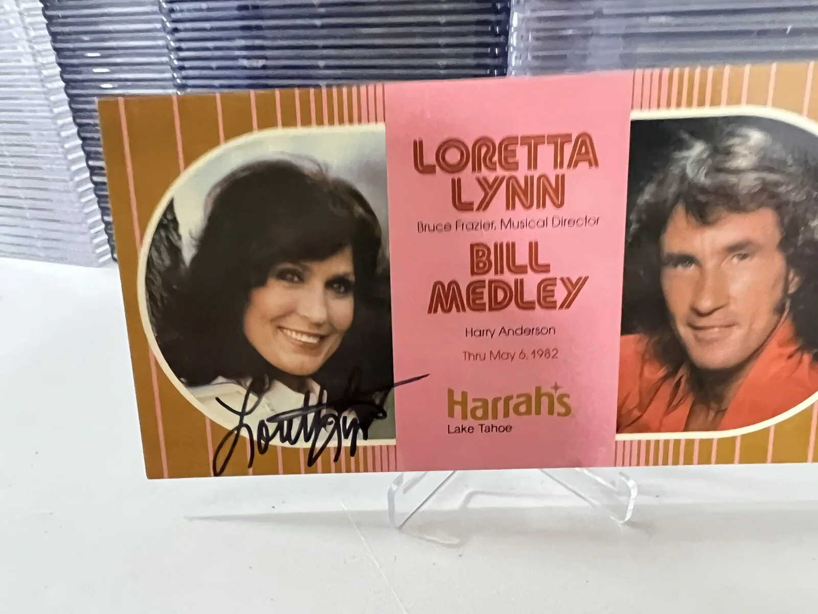Loretta Lynn auto signed post card harrah’s lake tahoe, image 5
