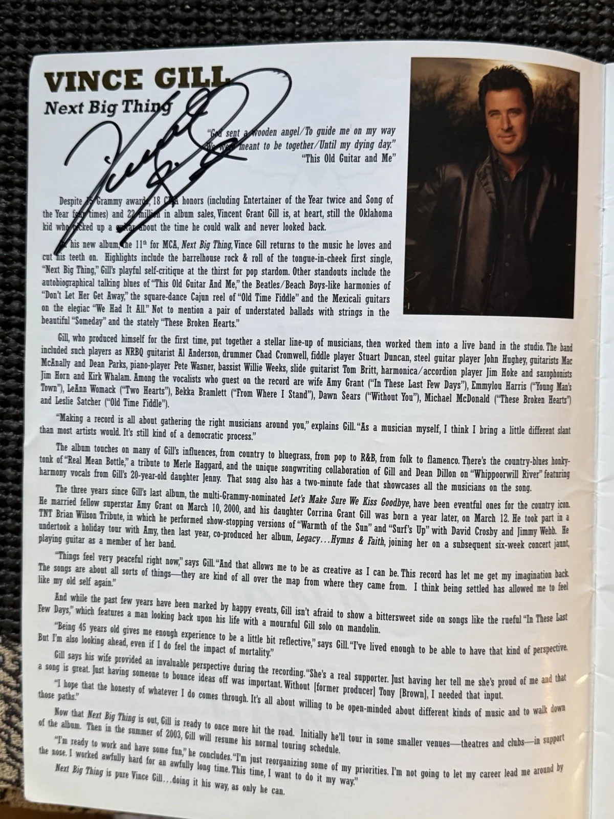 Vince Gill & Amy Grant Signed “Jammin to Beat the Blues” Program, April 2, 2005, изображение 3