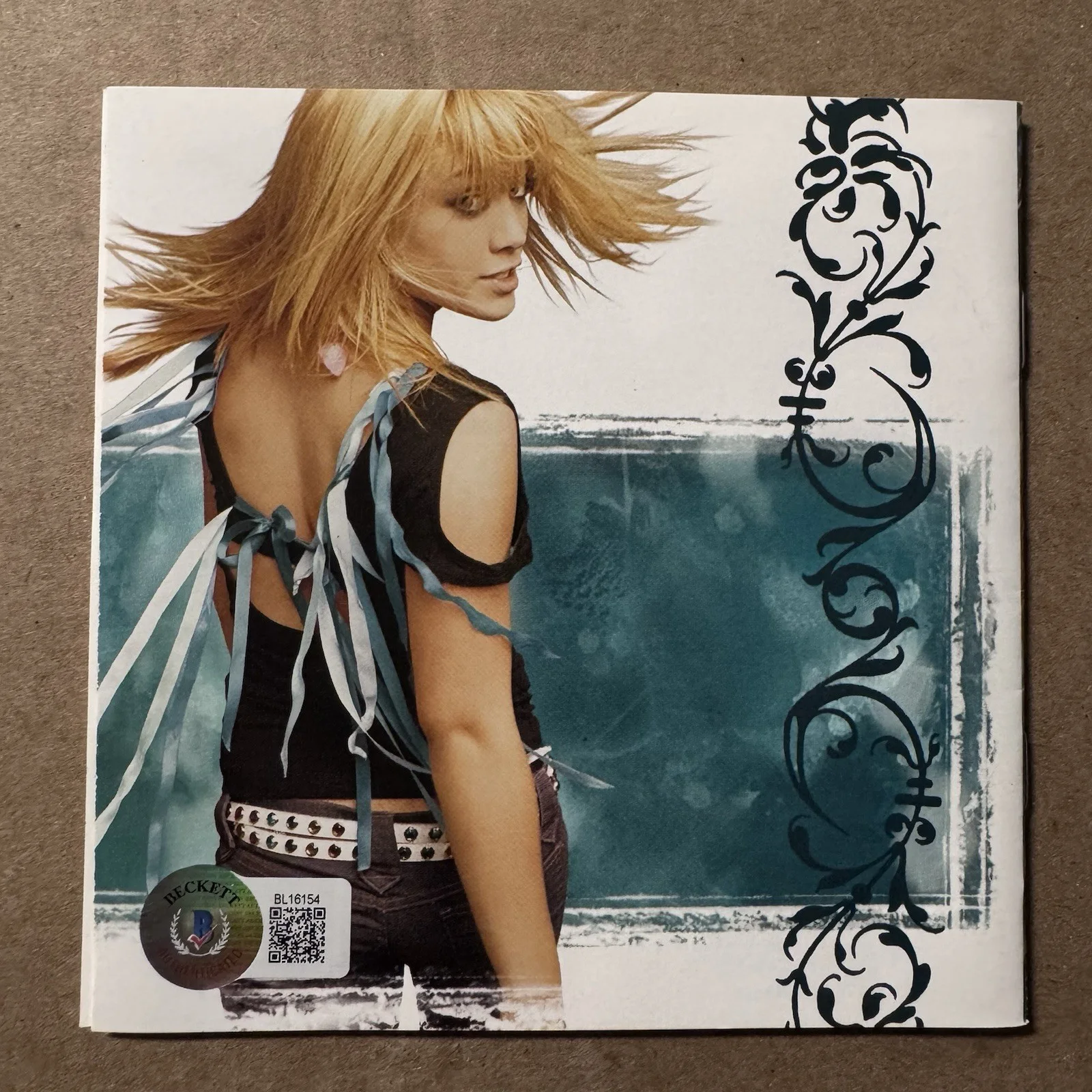Hilary Duff Metamorphosis Signed Autograph Autographed CD Beckett BAS Lizzie, image 4