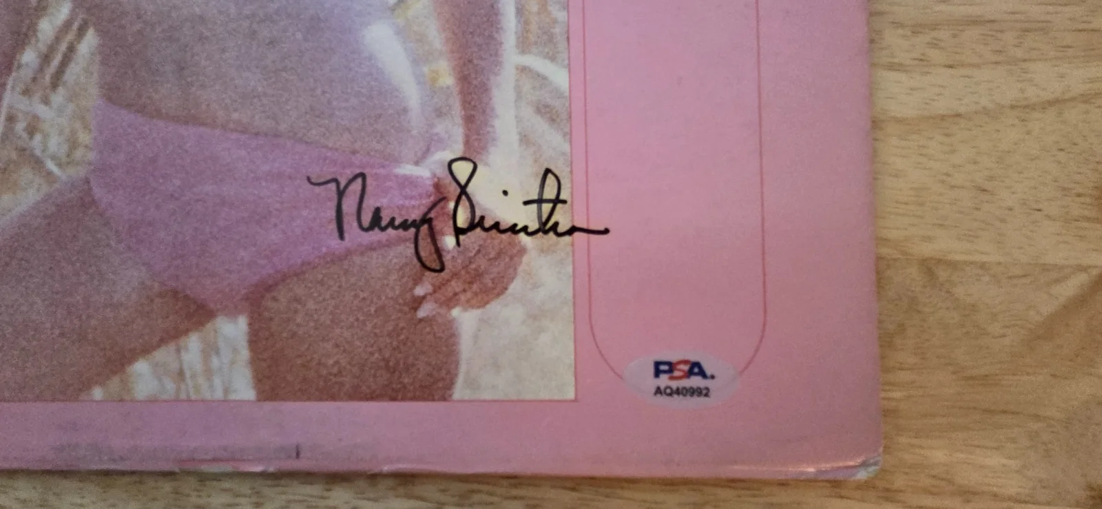 Rare Nancy Sinatra Signed sugar LP PSA/DNA COA, image 2