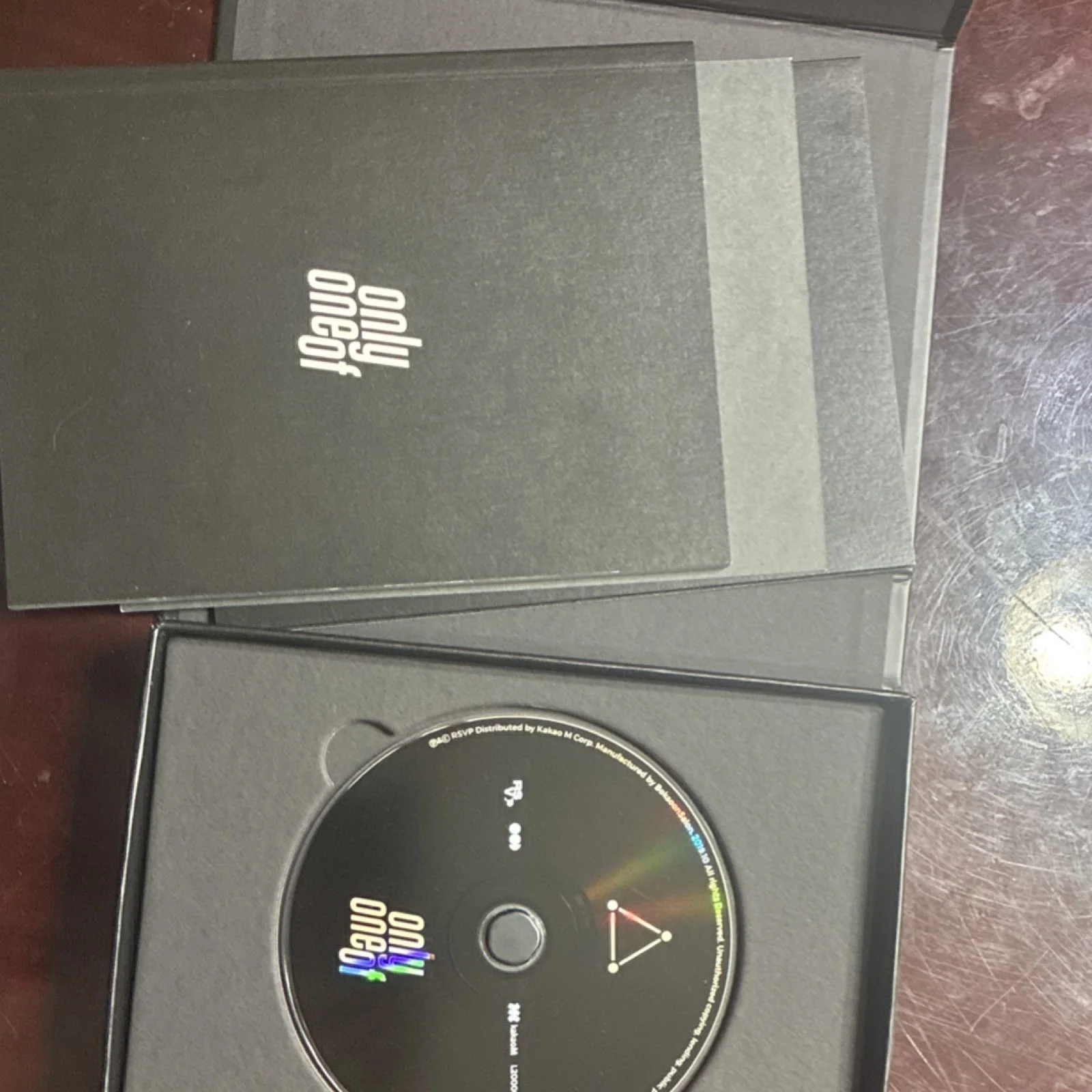 OnlyOneOf line sun goodness Autographed Album Box with CD, изображение 3