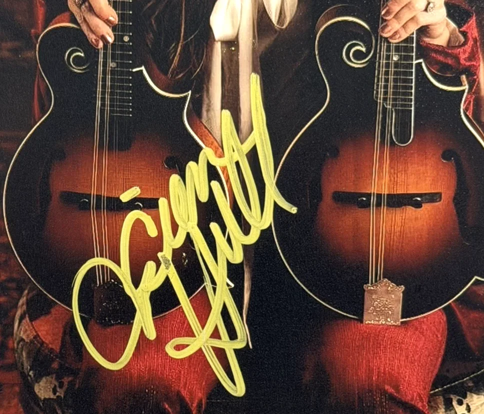 Sierra Hull Signed 8x10 Photo Auto JSA COA CL25338 Bluegrass Mandolin Artist, image 2