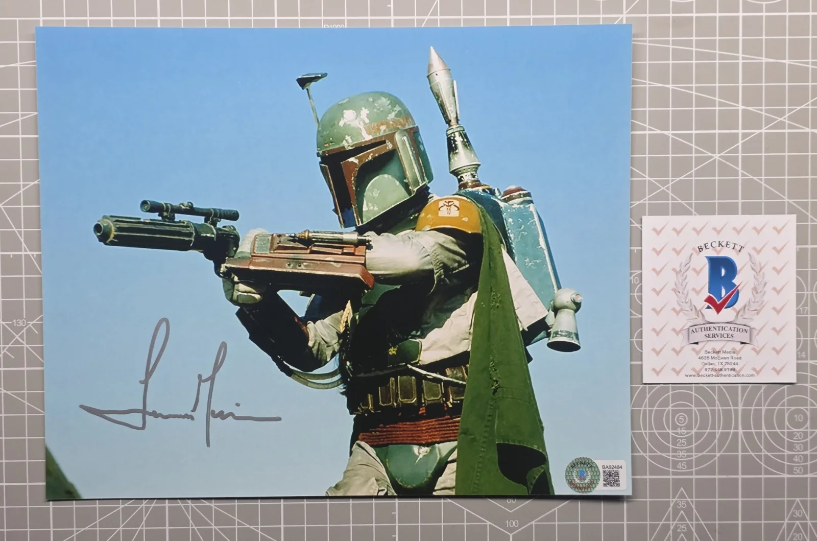 temuera morrison — Temuera Morrison 8x10 Star Wars Boba Fett Photo Signed Beckett Authenticated