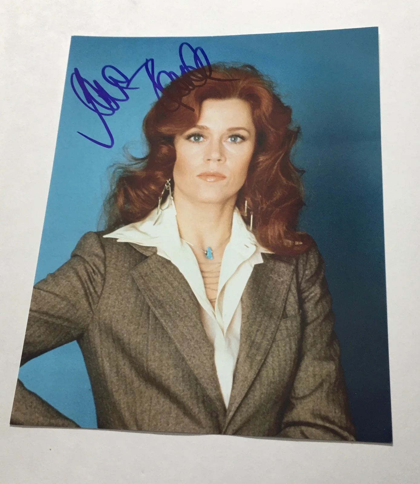 Jane Fonda — Barbarella / Jane Fonda Autogrpahed Photo & Magazines Collection Lot VTG, изображение 2