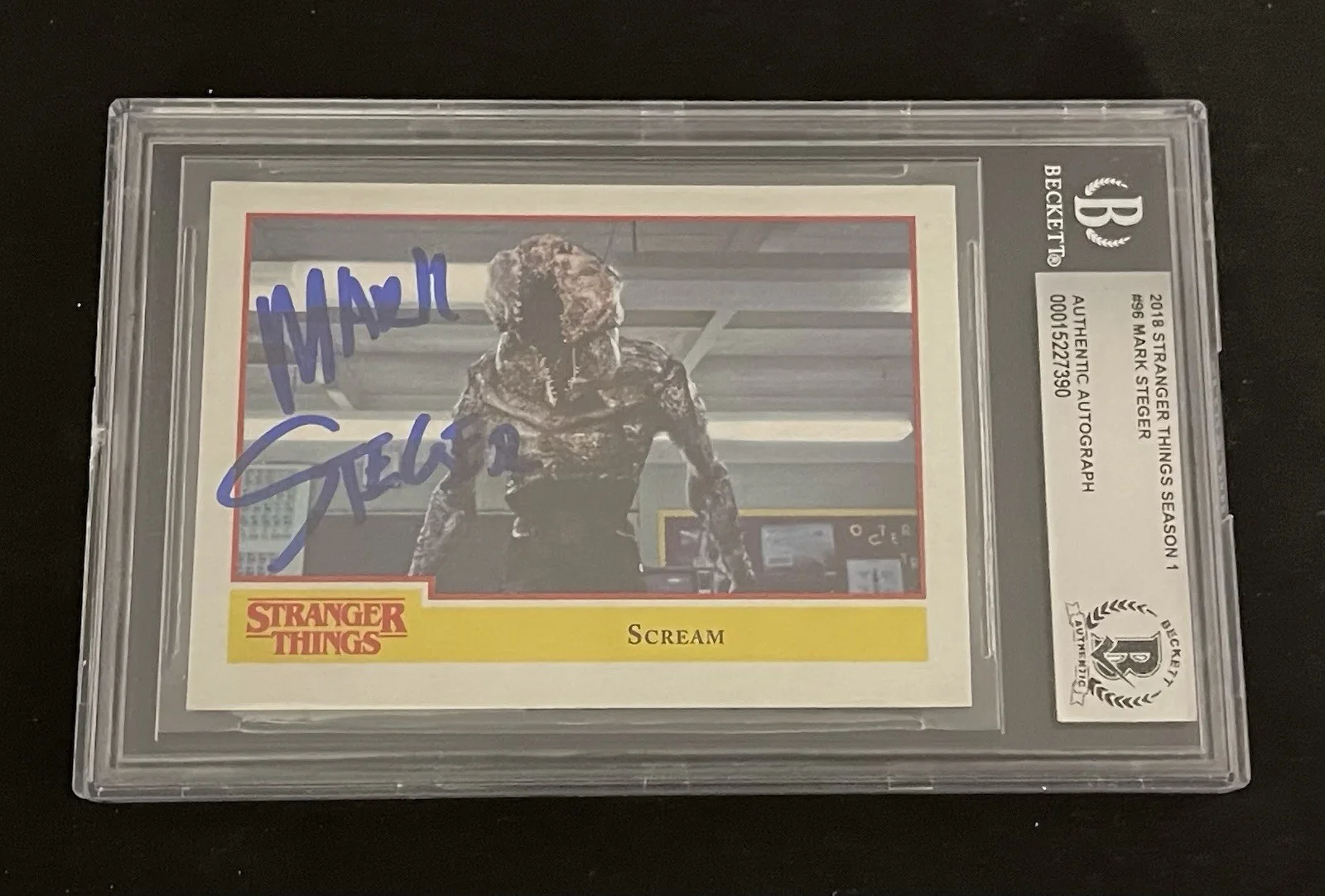 Mark Steger — Mark Steger BAS Signed #20 Stranger Things Sticker Card Autographed Slabbed 90, image 3