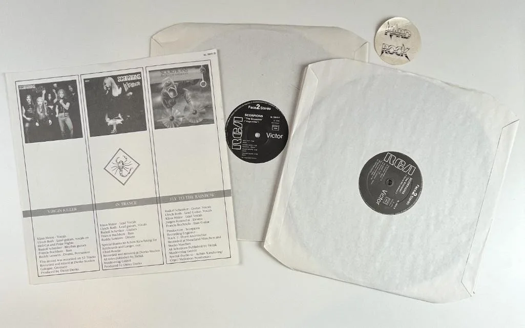 Scorpions Group Signed "The Scorpion" Album Box Set (4 Sigs) (Beckett), изображение 3