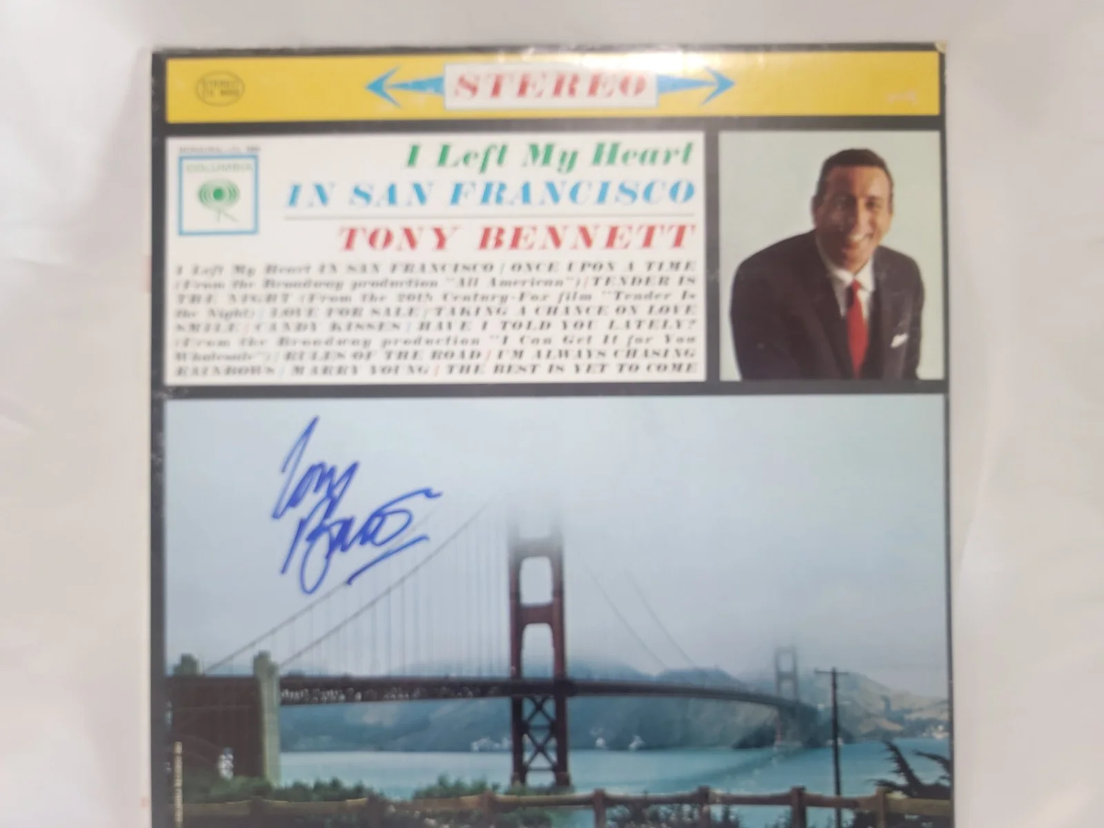 I Left My Heart in San Francisco 12" LP 1962 signed by Tony Bennett and Framed, image 2
