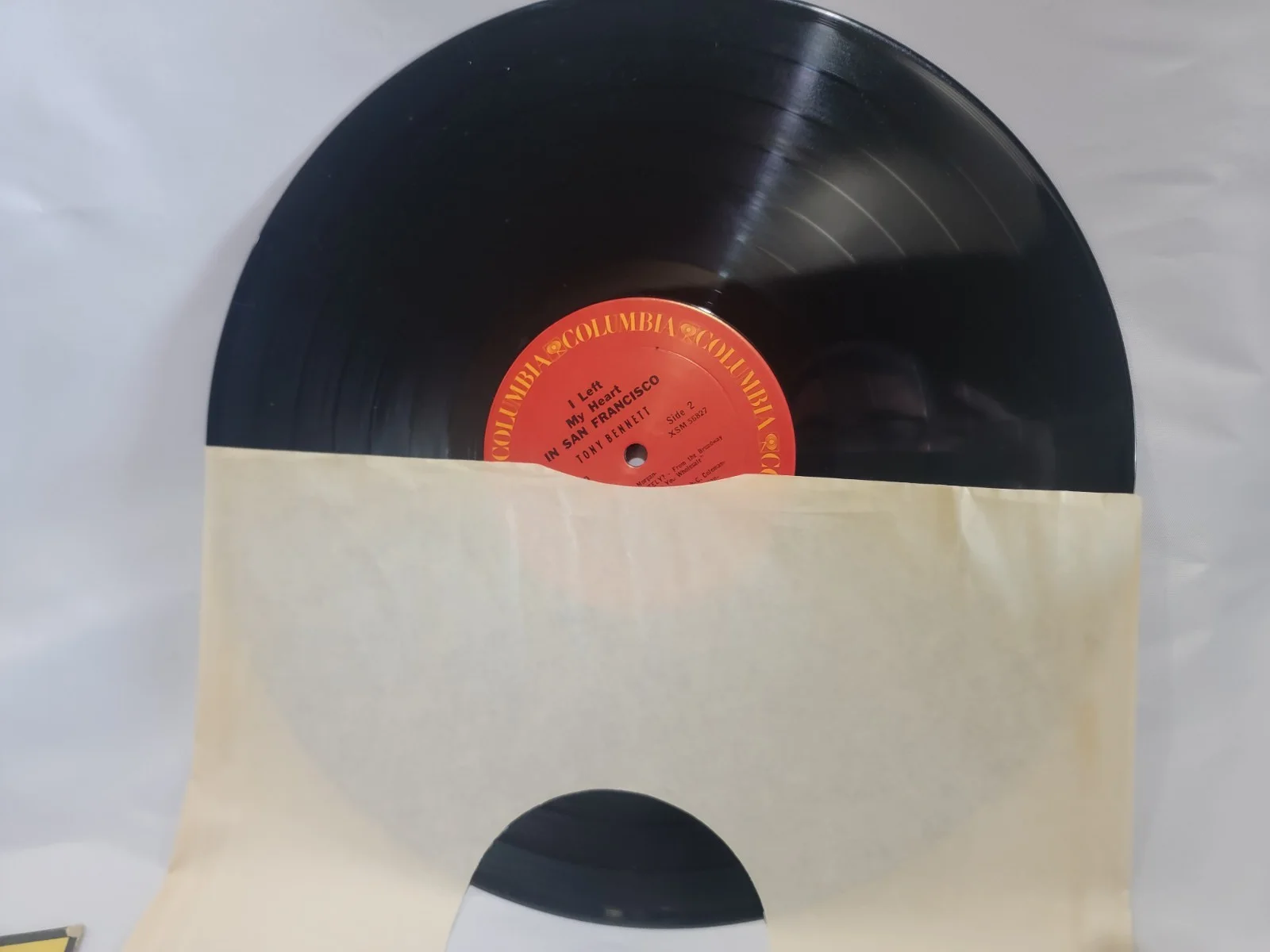 I Left My Heart in San Francisco 12" LP 1962 signed by Tony Bennett and Framed, image 3