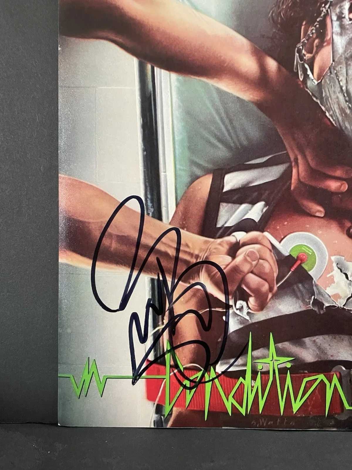 Rudy Sarzo Signed Quiet Riot Condition Critical 12x12 Album Cover Photo, изображение 2