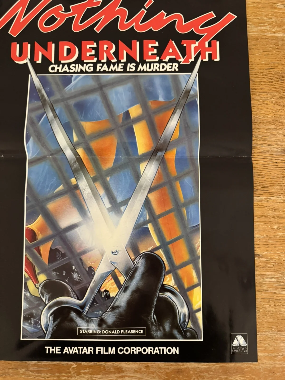 Nothing underneath 1985 very rare slasher horror Video Shop VHS Poster, изображение 4