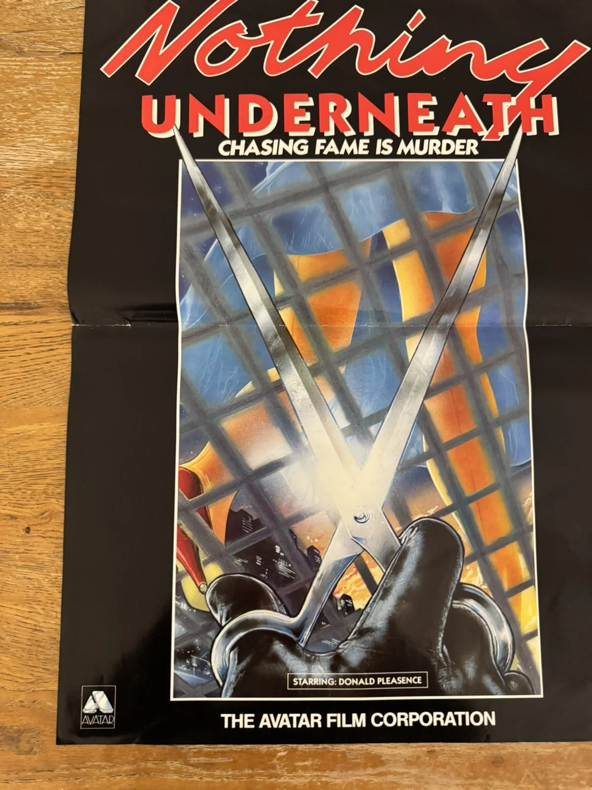 Nothing underneath 1985 very rare slasher horror Video Shop VHS Poster, изображение 5
