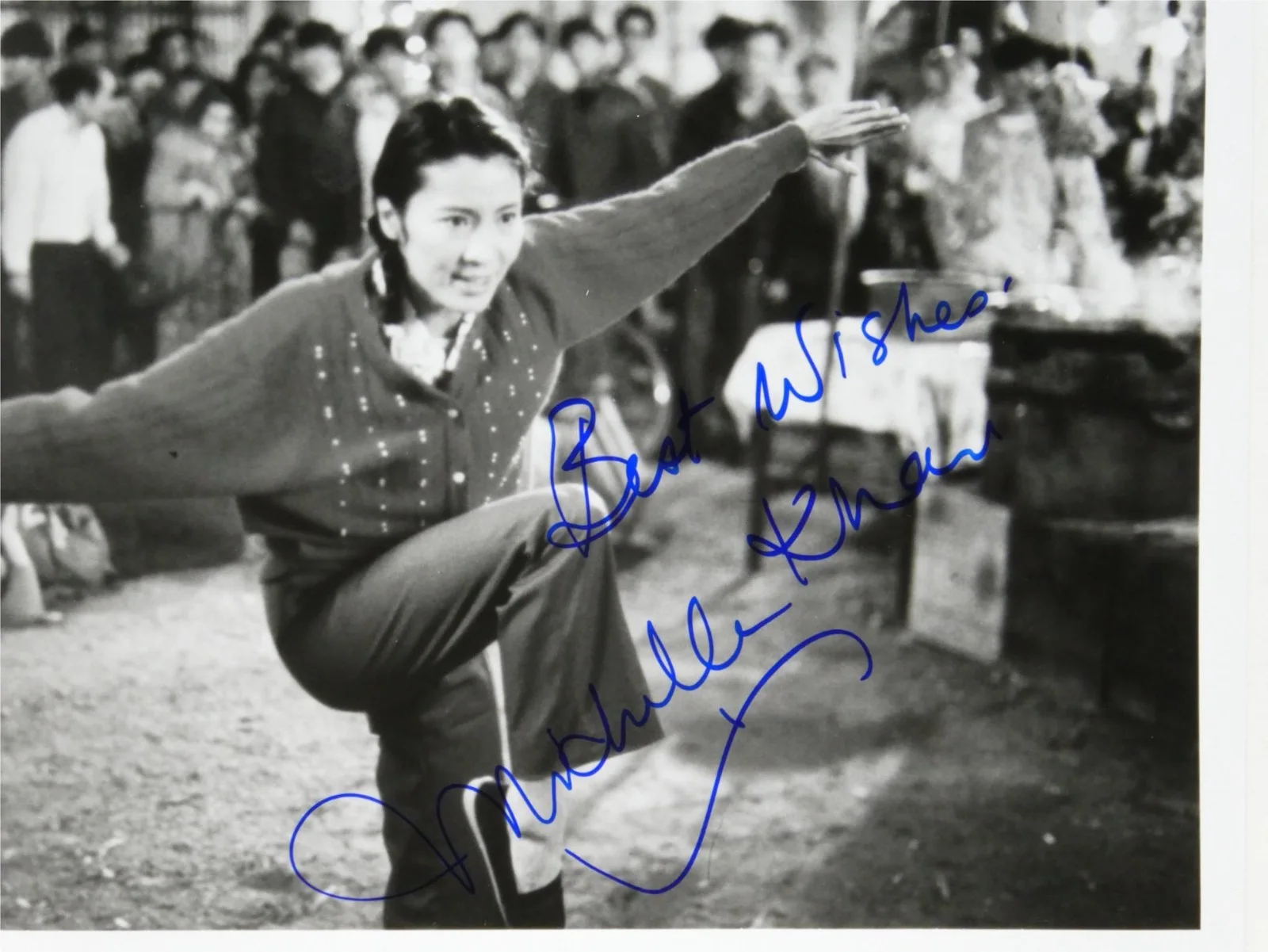 Michelle Khan — Michelle Yeoh Khan Signed 8x10 Supercop Original Still Movie Photo JSA COA, image 4
