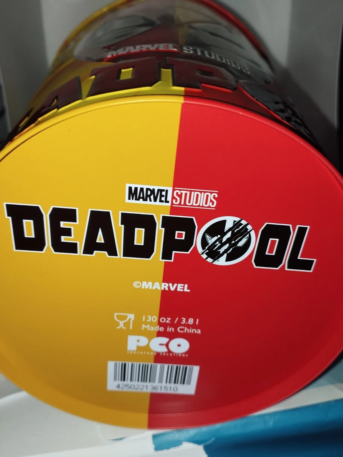 Disney Marvel Deadpool 3 Wolverine Film Promo Popcorn Bucket, изображение 4