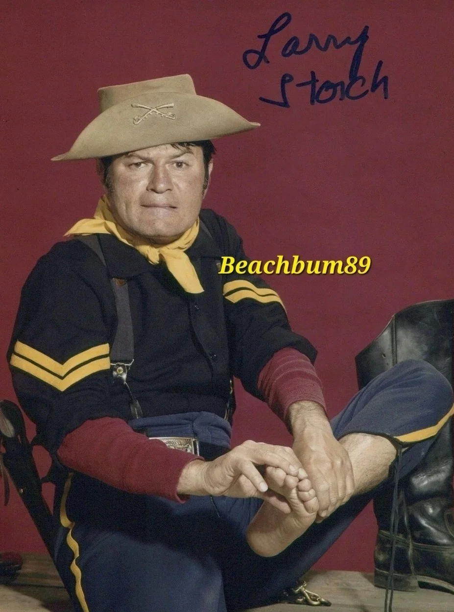 Larry Storch — Classic!! LARRY STORCH - 'Agarn' on TV's "F-Troop" - Signed 8x10 Photo W/COA, изображение 4
