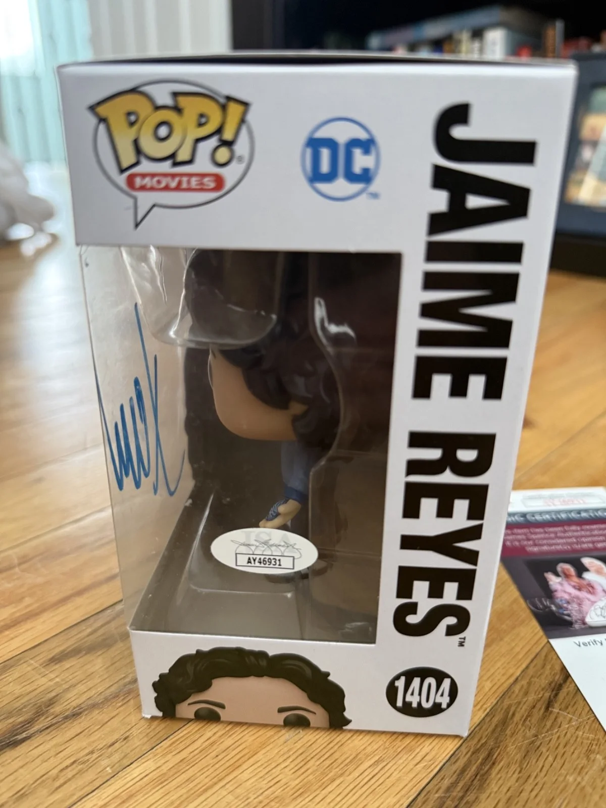 Xolo Maridueña — XOLO MARIDUENA Signed Jaime Reyes Funko Pop #1404 JSA COA Blue Beetle Autograph, изображение 3