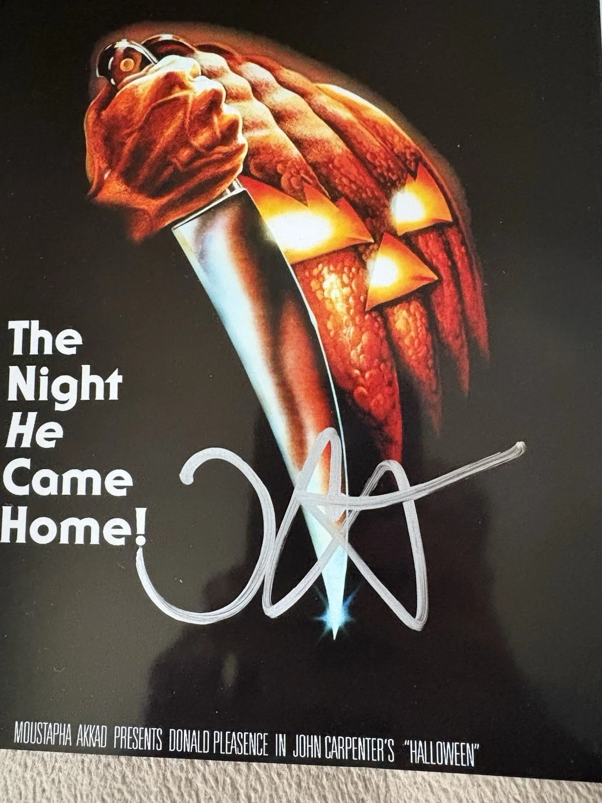 John Carpenter — JOHN CARPENTER AUTOGRAPHED 8X10 PHOTO HALLOWEEN w/COA EXTREMELY RARE PHOTO, изображение 2