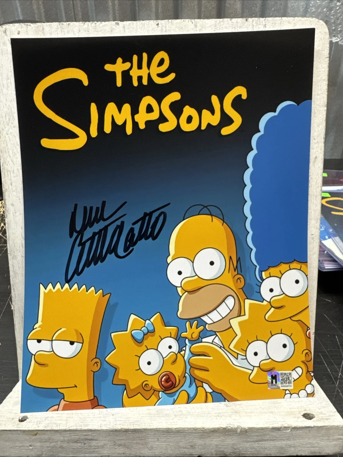 Dan Castellaneta — Dan Castellaneta Signed 8x10 Photo Homer The Simpsons MAS COA- B