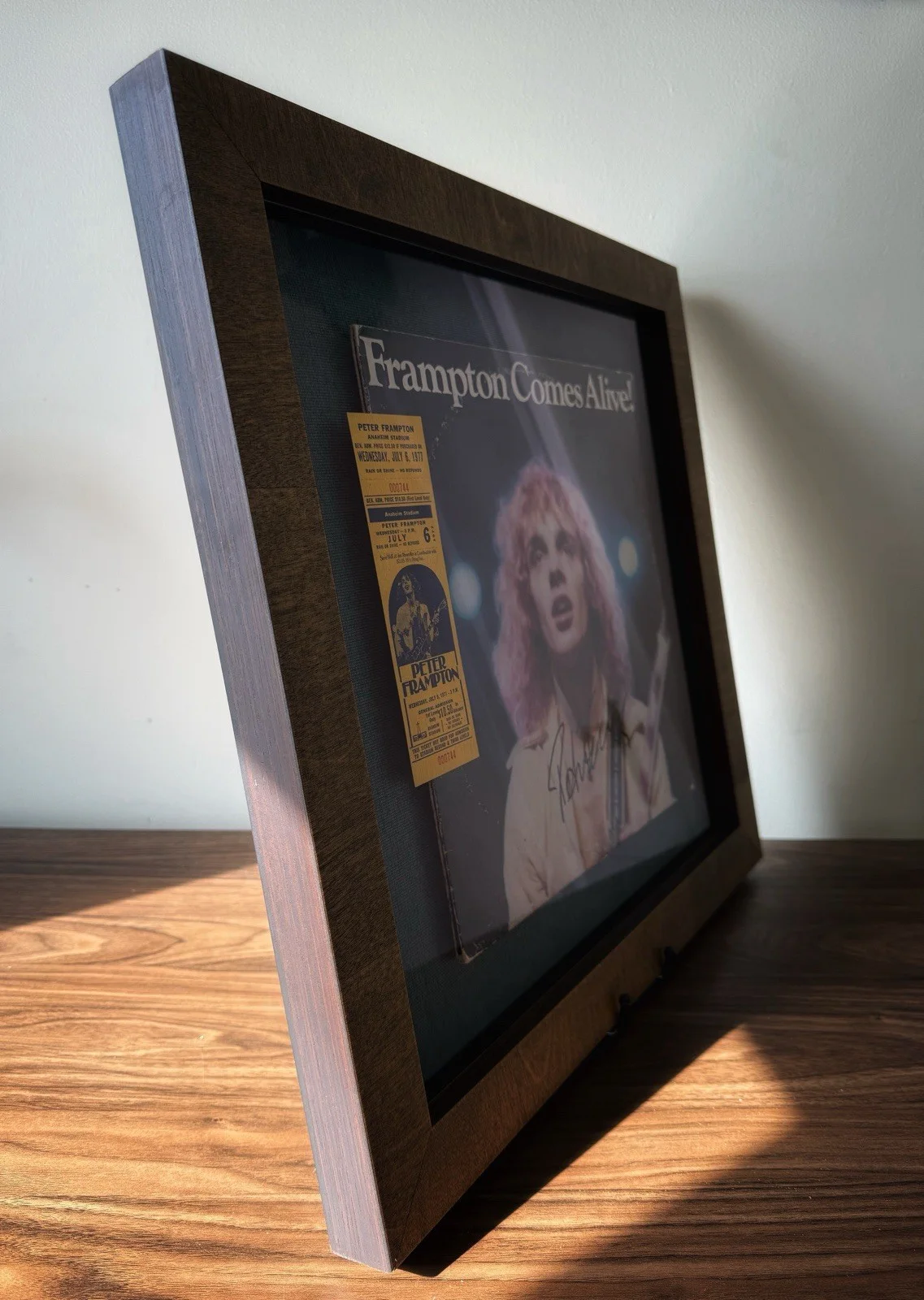 Peter Frampton Signed 1976 Copy Of Frampton Comes Alive & Unused Concert Ticket, изображение 5