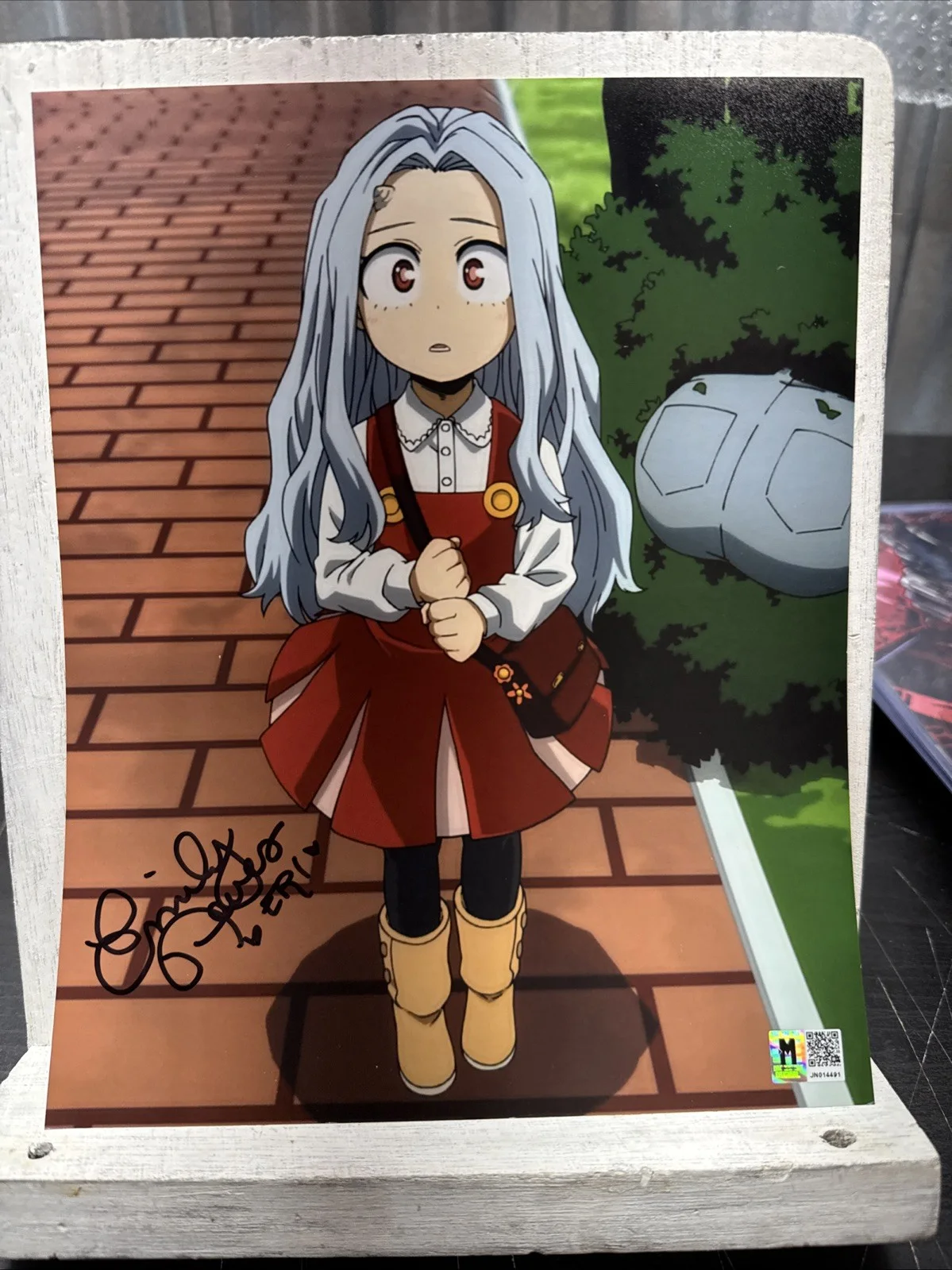 Emily Neves — Emily Neves Signed Eri 8X10 Photo My Hero Academia MAS Coa
