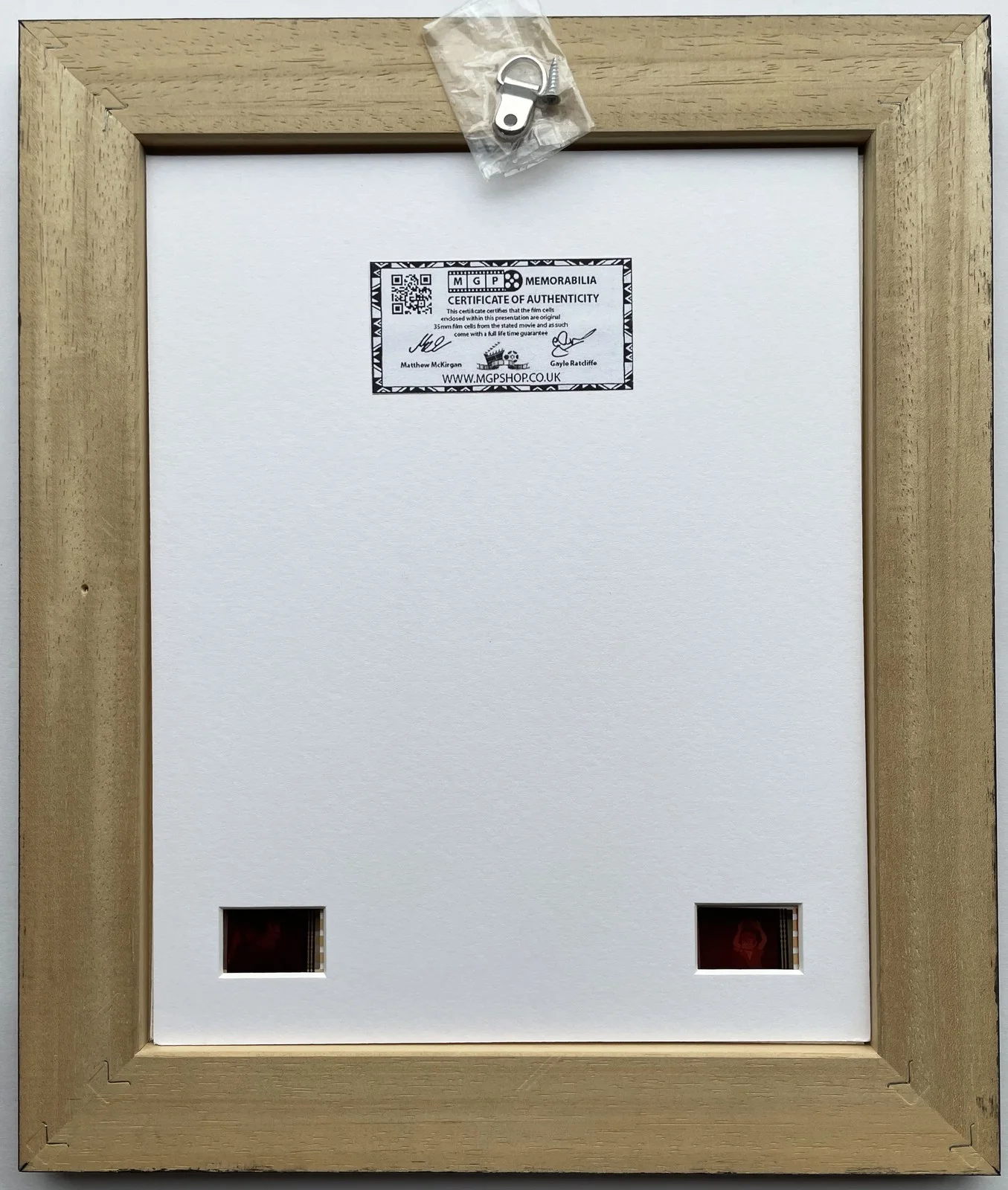 MICKEY MOUSE Original 35mm Film Cells set within Quality Wood Frame + COA, изображение 3