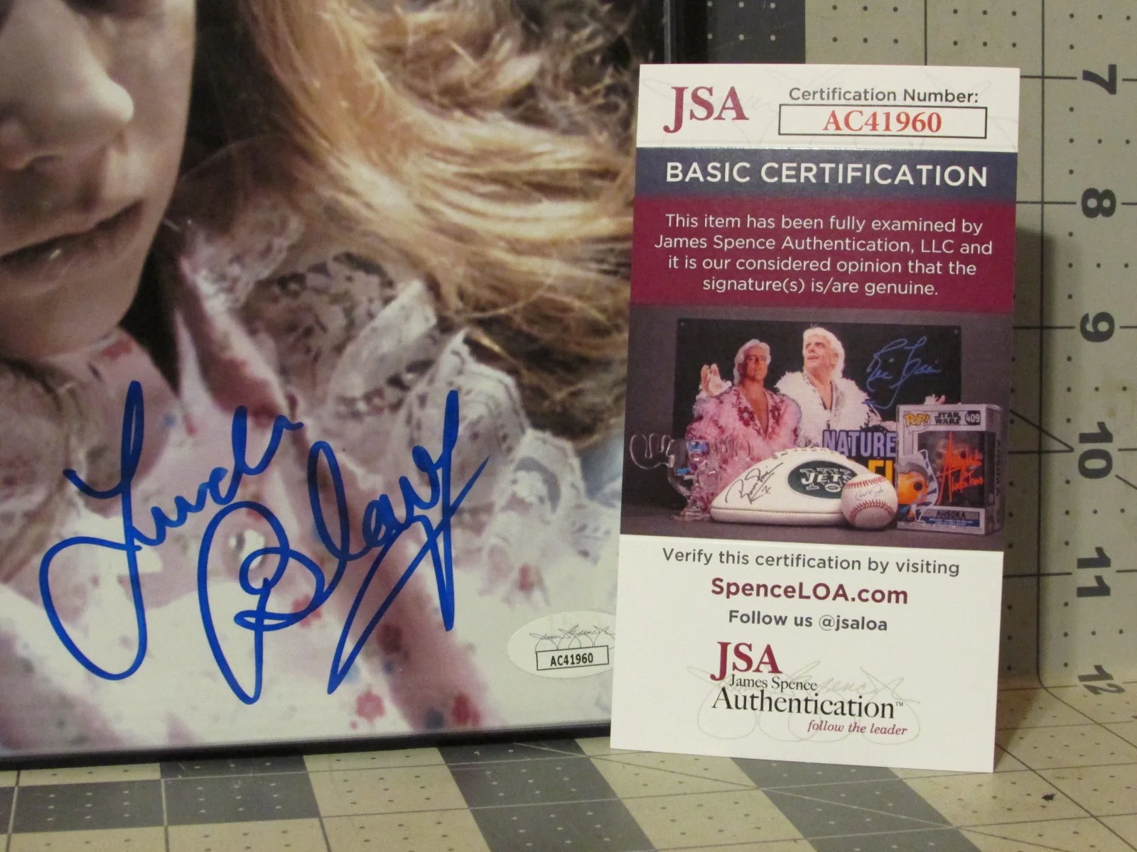Linda Blair — Linda Blair Signed 8x10 Exorcist Autograph Photo, COA from JSA, FREE Ship / 48, image 3