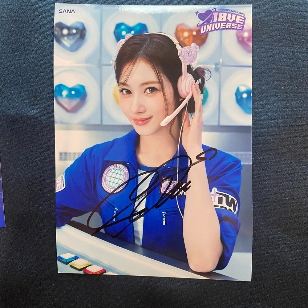 TWICE — TWICE Autographed Signed Photo Love Universe 4*6 K-POP Gifts Collection, image 5