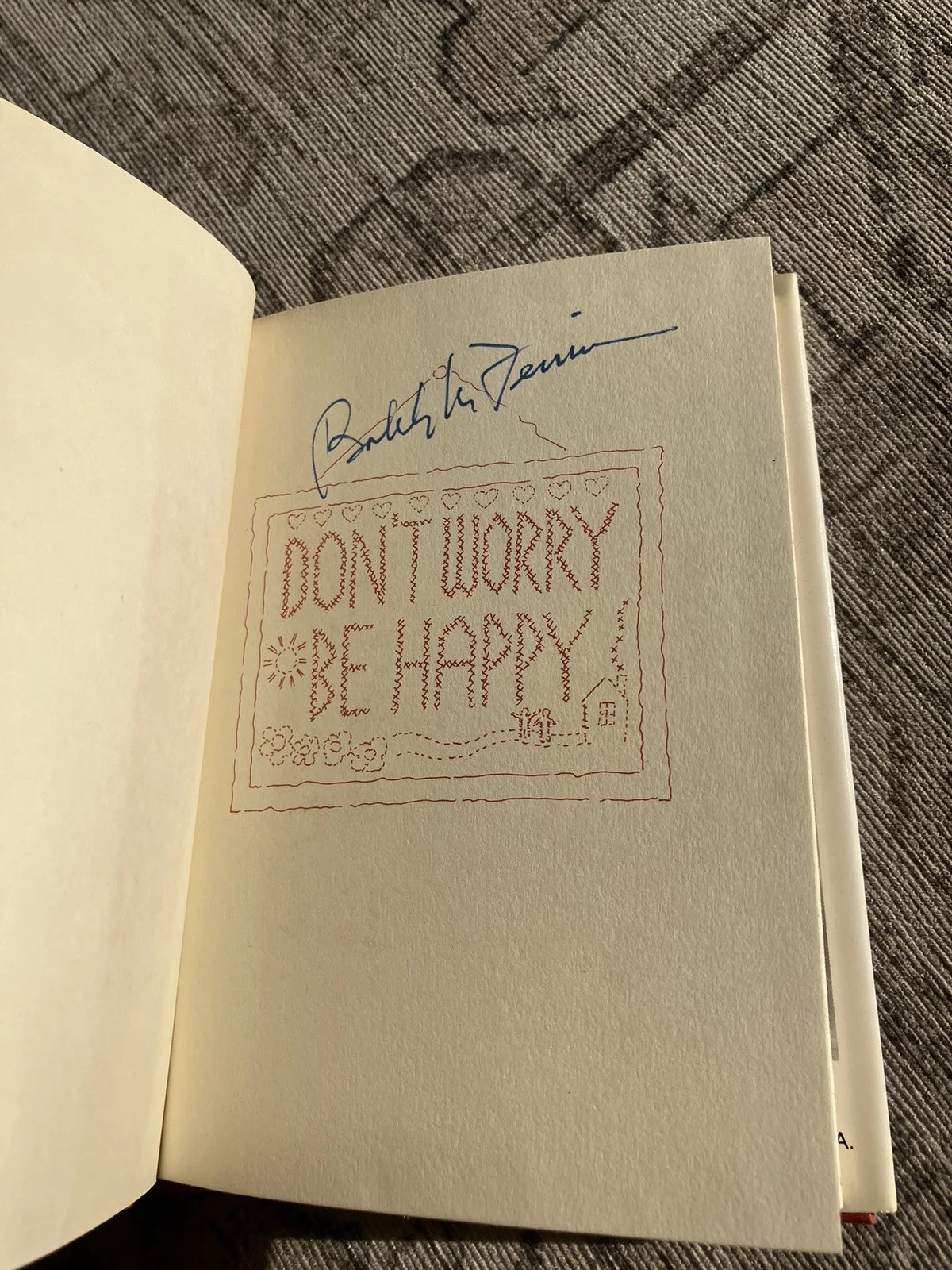 BOBBY MCFERRIN SIGNED 1989 BOOK DON'T WORRY BE HAPPY, image 2