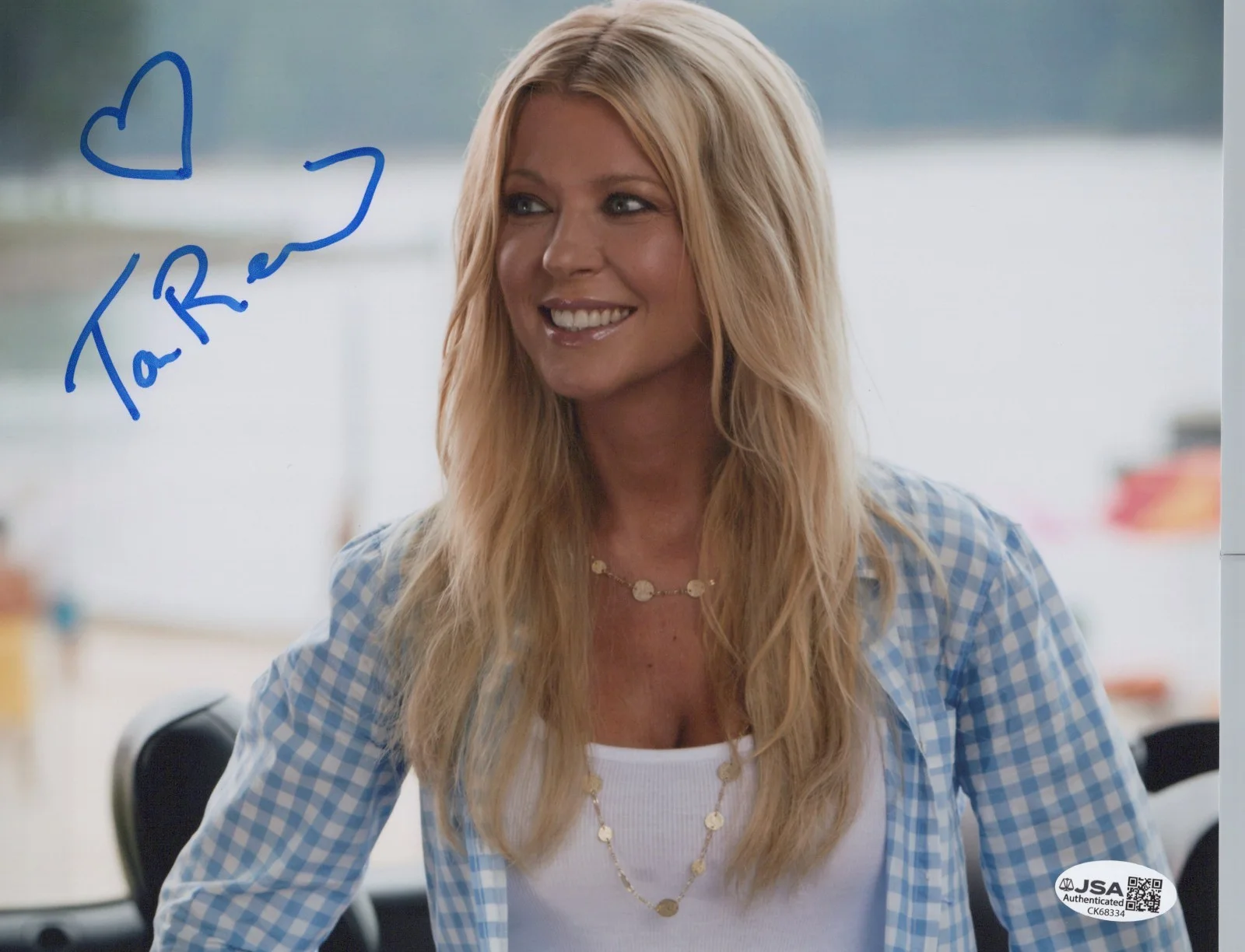 Tara Reid — American Pie 8x10 photo of Vicky signed by Tara Reid JSA COA