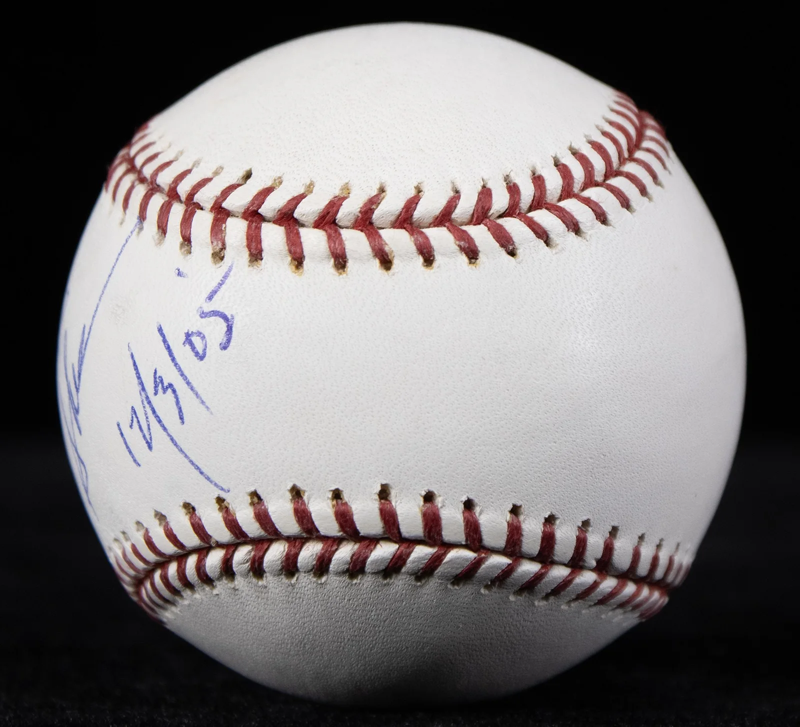 Martin Sheen — MARTIN SHEEN - AUTOGRAPHED SIGNED BASEBALL 12/03/2005, image 2