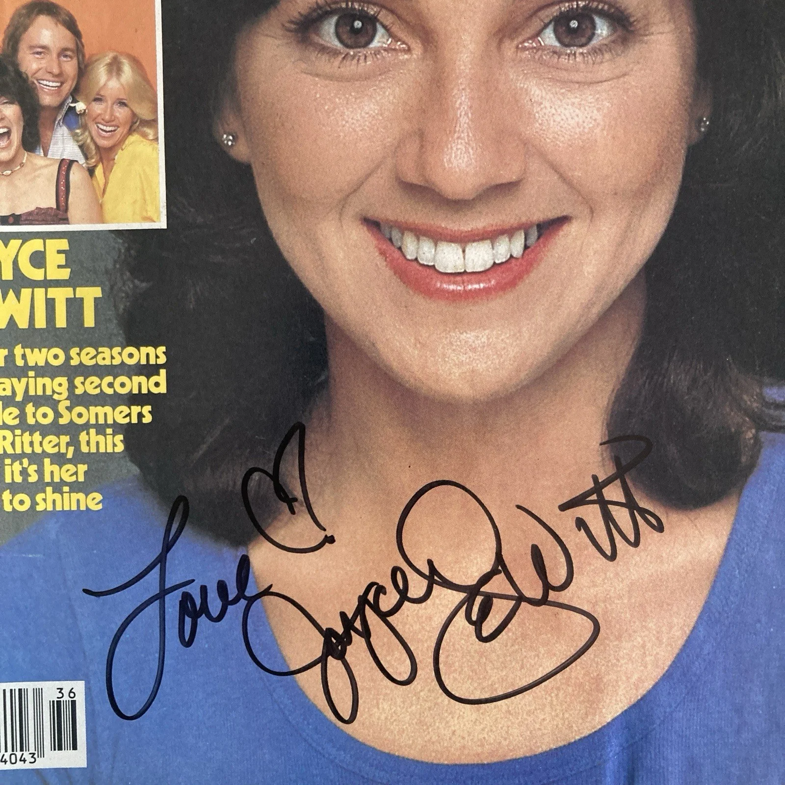 JOYCE DEWITT — JOYCE DEWITT Signed US Magazine SEPTEMBER 5 1978 THREES COMPANY'S Janet No Label, изображение 2