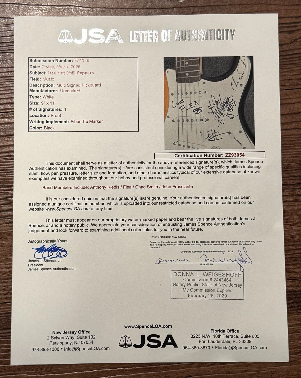 (JSA LOA) SIGNED RED HOT CHILI PEPPERS GUITAR KIEDIS FLEE CHAD FRUSCIANTE *CASE, изображение 3