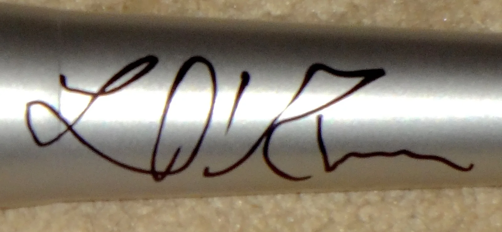 LIONEL RICHIE WE ARE THE WORLD HAND SIGNED AUTOGRAPHED MICROPHONE! RARE WITH COA, image 2