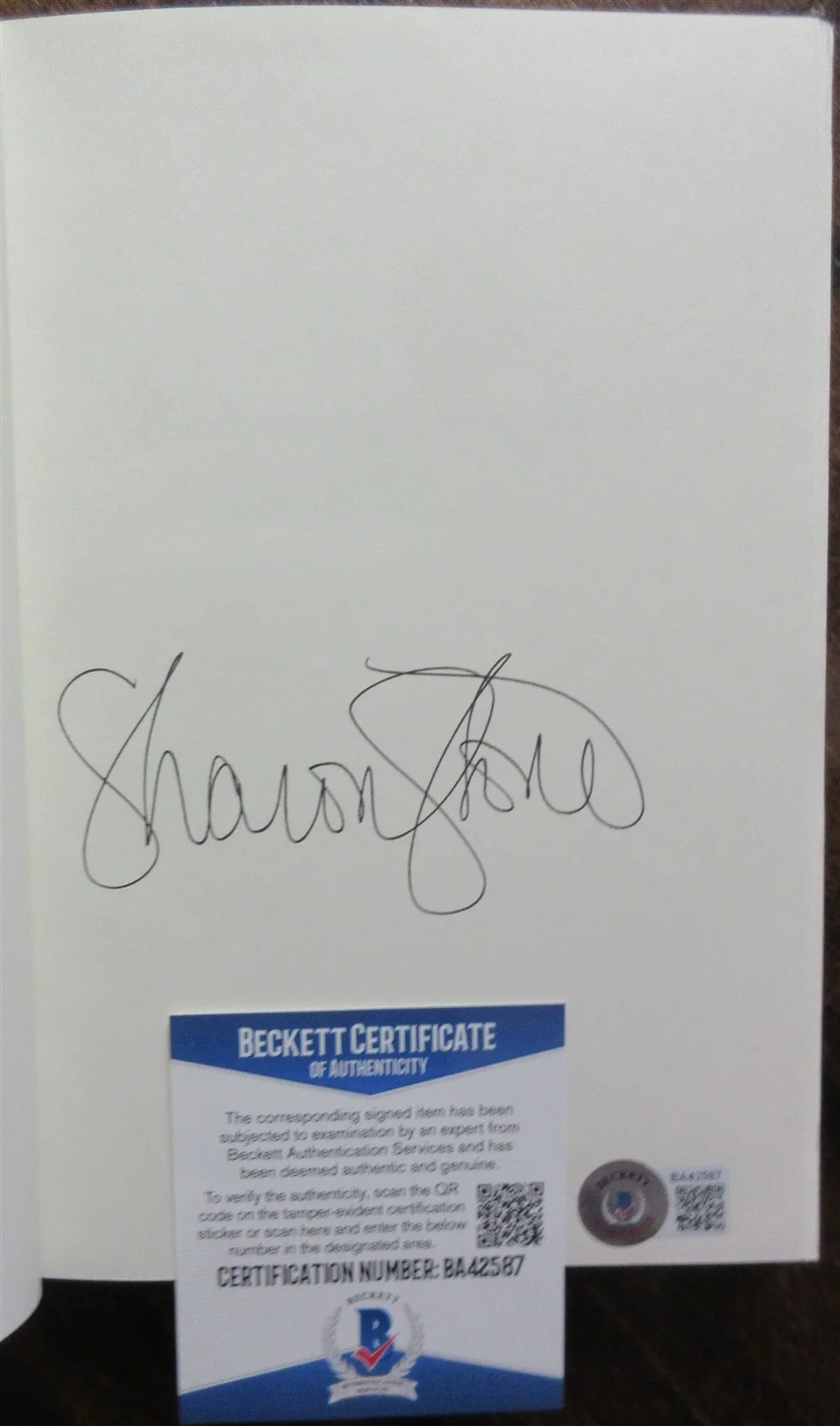 Sharon Stone — Sharon Stone Signed Book - Beckett BAS, image 2