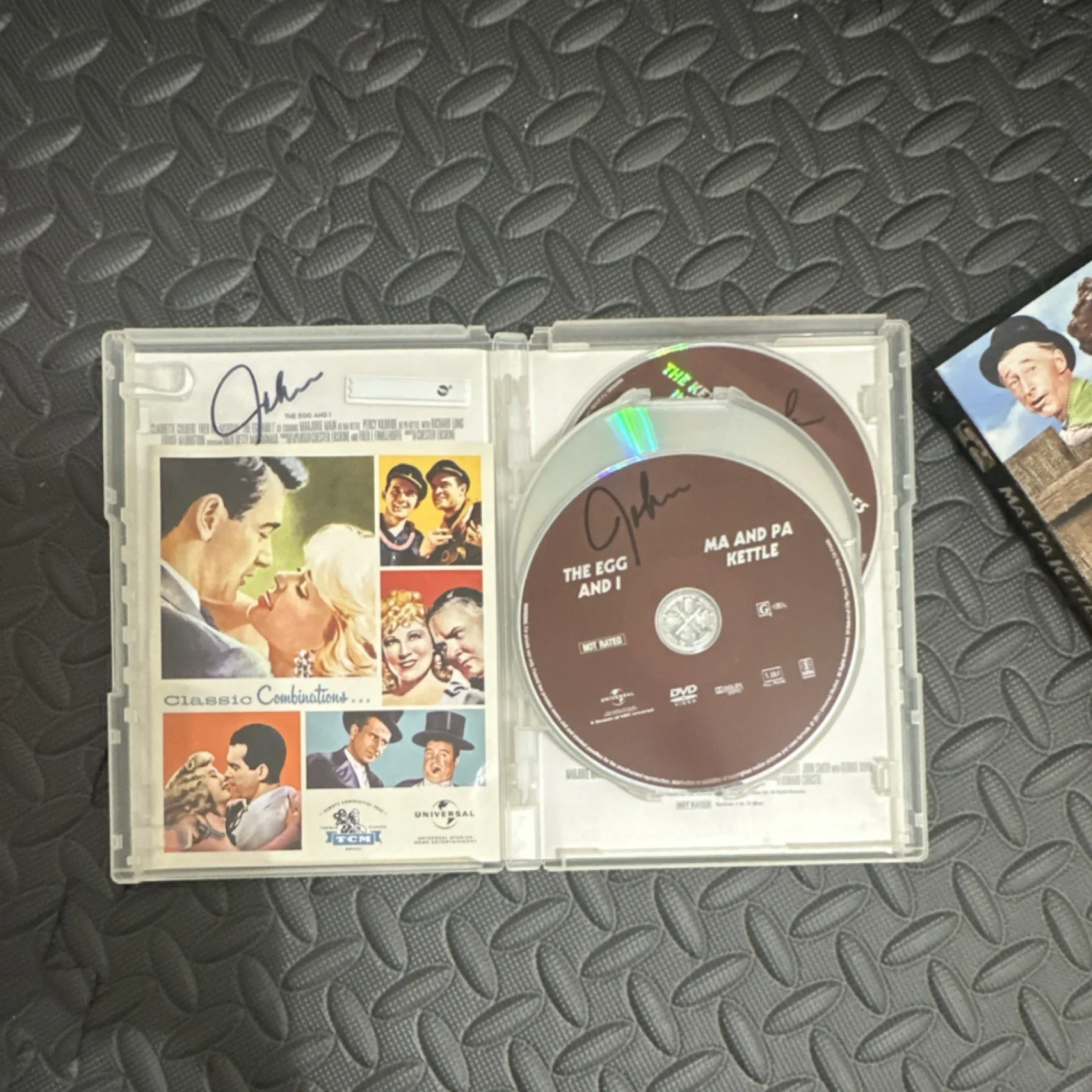 Ma & Pa Kettle Complete Comedy Collection Signed Original DVD Cover, image 2