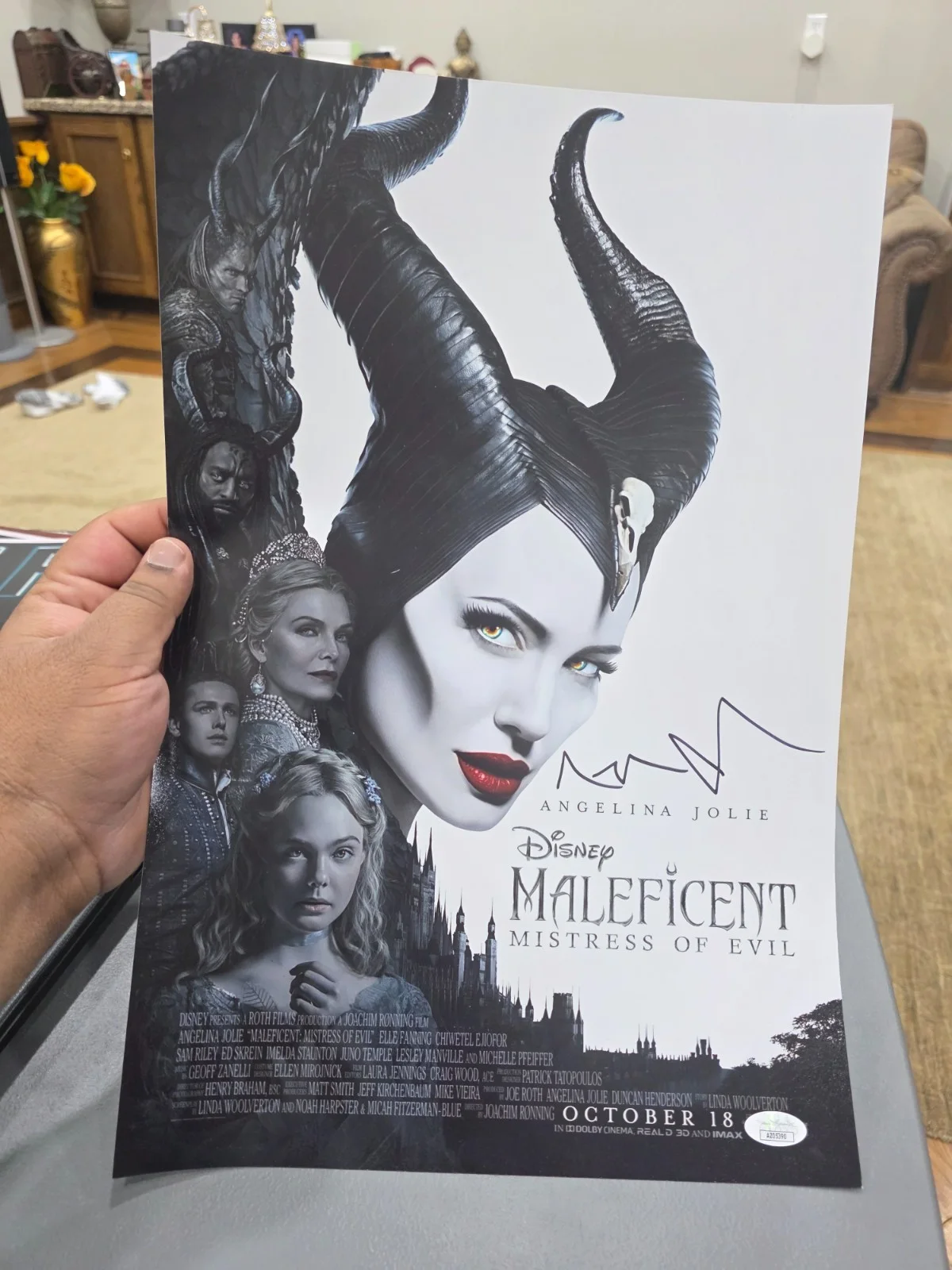 Angelina Jolie — Angelina Jolie signed photo 12X18 JSA COA autographed maleficient