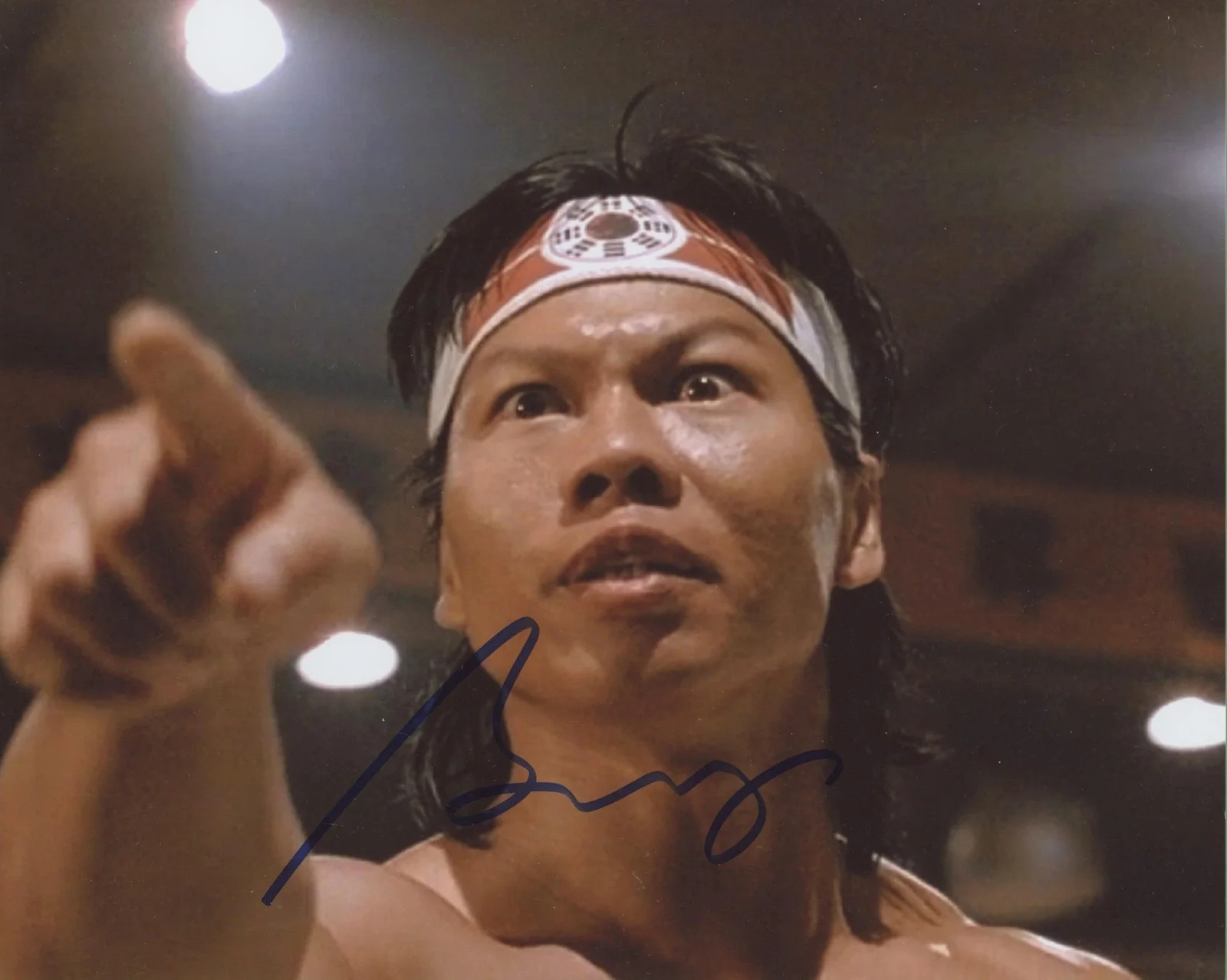 Bolo Yeung — Bolo Yeung "Bloodsport" AUTOGRAPH Signed 'Chong Li' 8x10 Photo O ACOA, изображение 2