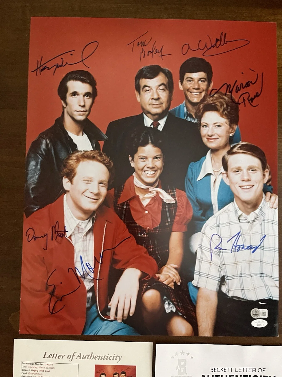 Happy Days Cast — HAPPY DAYS Cast 16x20 Signed by All Seven Beckett Letter Incredible !, изображение 2