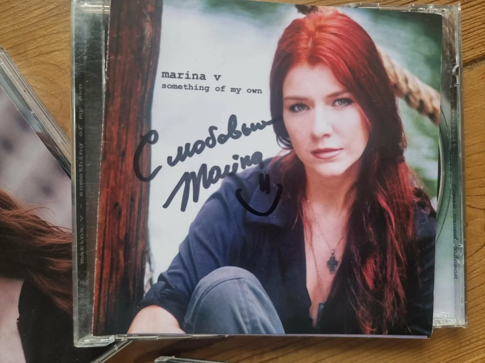 Marina V - 'Something of My Own' + 'Simple Magic' + 'Born To The Stars' *SIGNED*, изображение 3