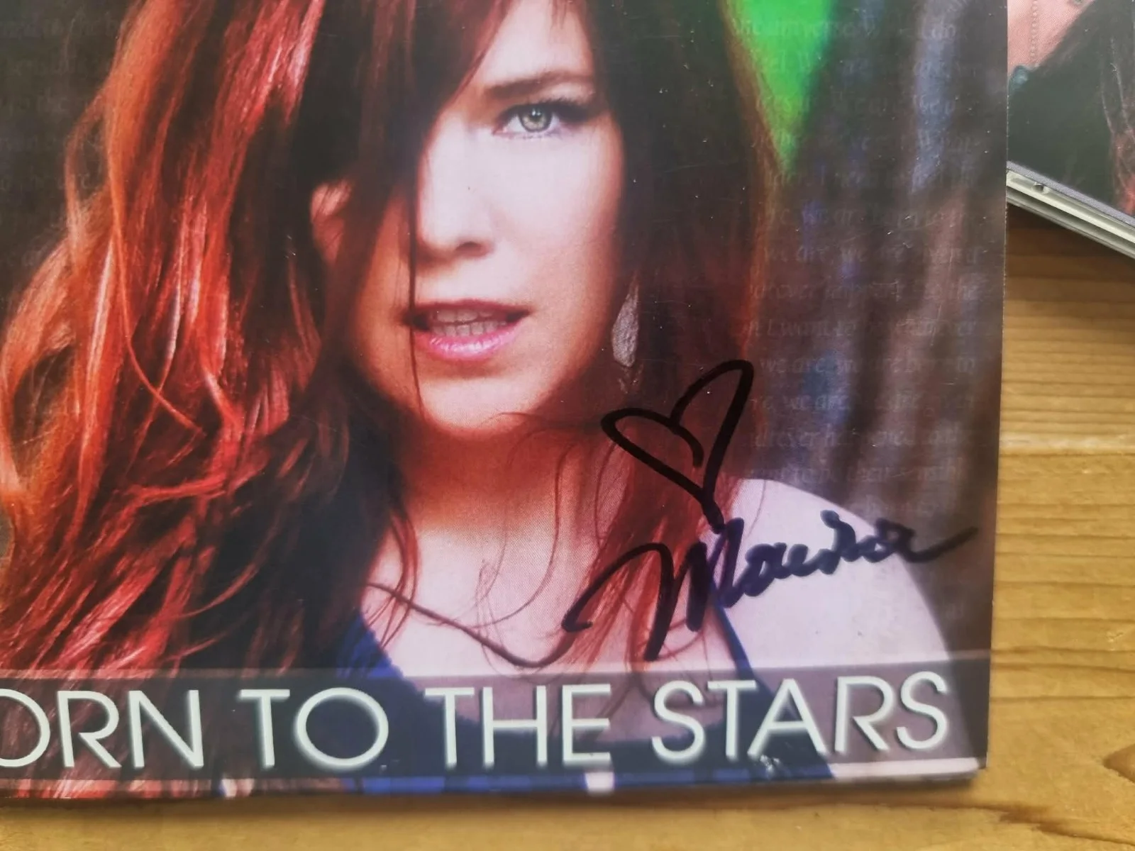 Marina V - 'Something of My Own' + 'Simple Magic' + 'Born To The Stars' *SIGNED*, изображение 4