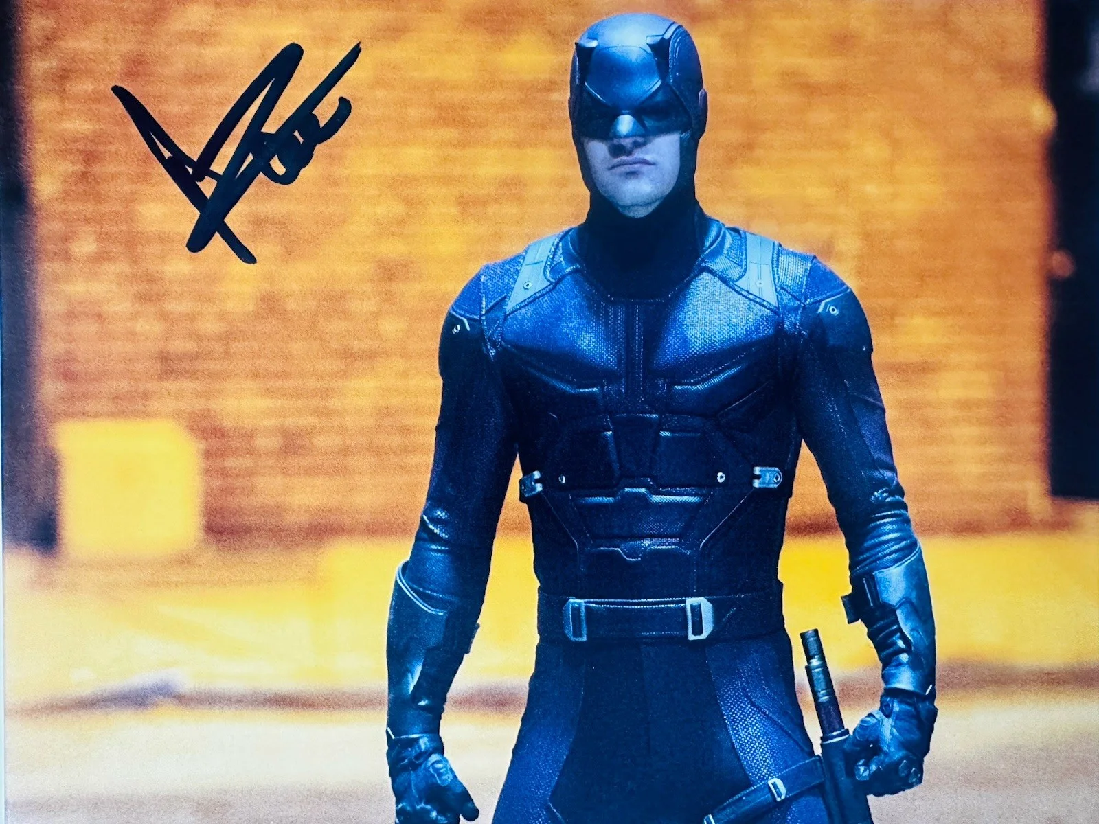charlie cox — Charlie Cox signed Marvel Daredevil 8x10 photo In Person. Proof. Avengers, image 4
