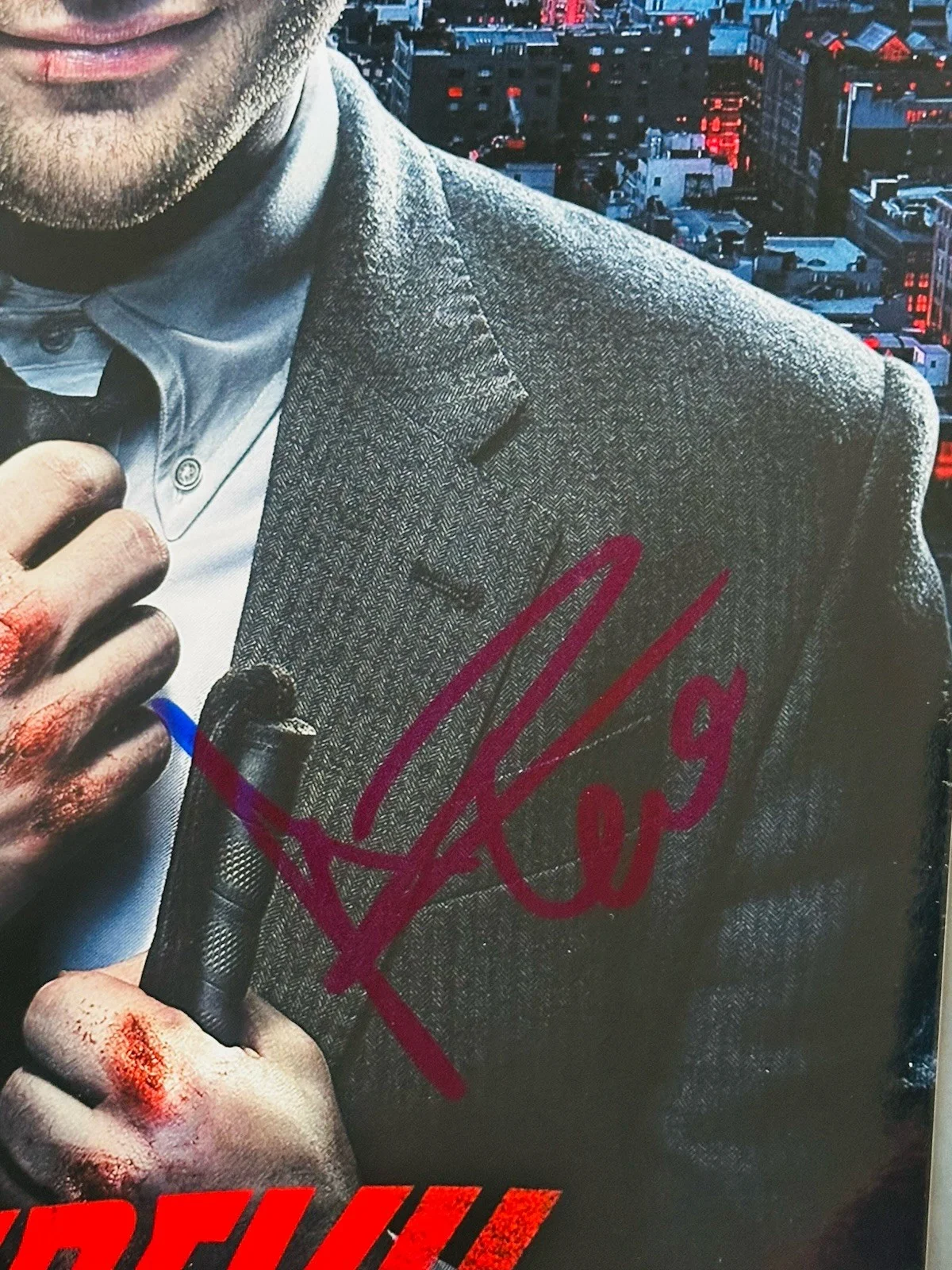 charlie cox — Charlie Cox signed Marvel Daredevil 8x10 photo In Person. Proof. Avengers, изображение 2